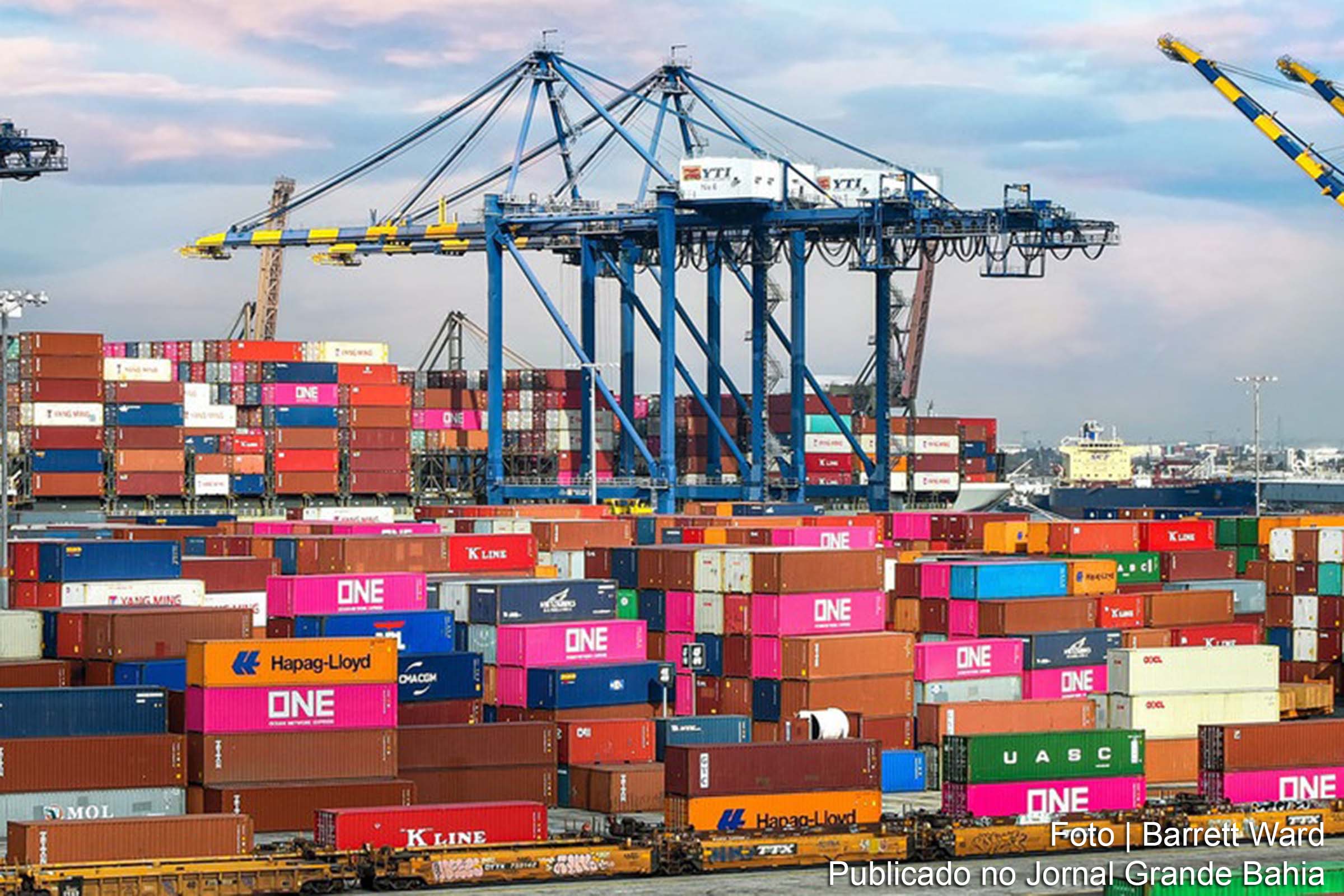 Comércio global alcança alta recorde na comparação com níveis pré-pandemia