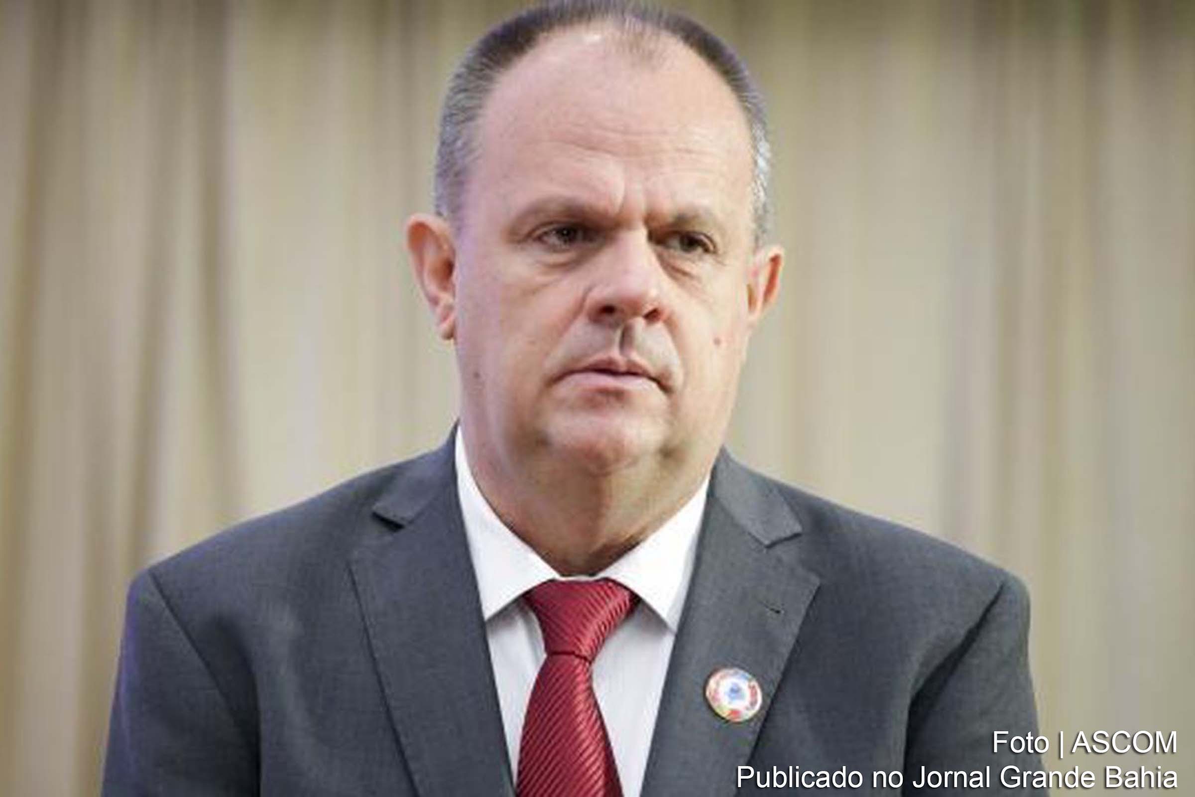 Maioria dos ministros aceitou recurso da defesa e derrubou a decisão da Justiça Eleitoral que cassou os mandatos por abuso de poder político.