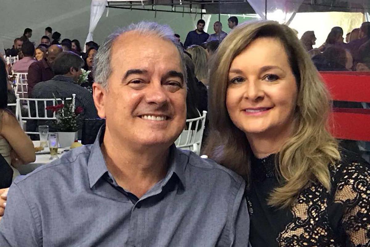 Cristina e Hugo Dórea, socialmente.