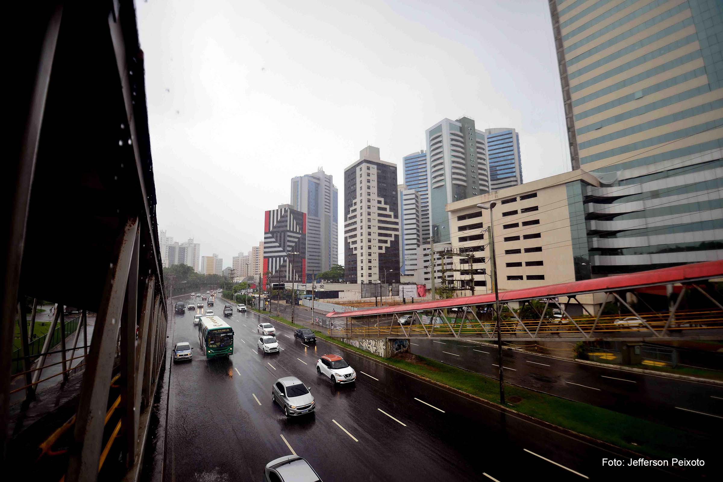 Estação será marcada pelos impactos do fenômeno La Niña e por temperaturas altas.