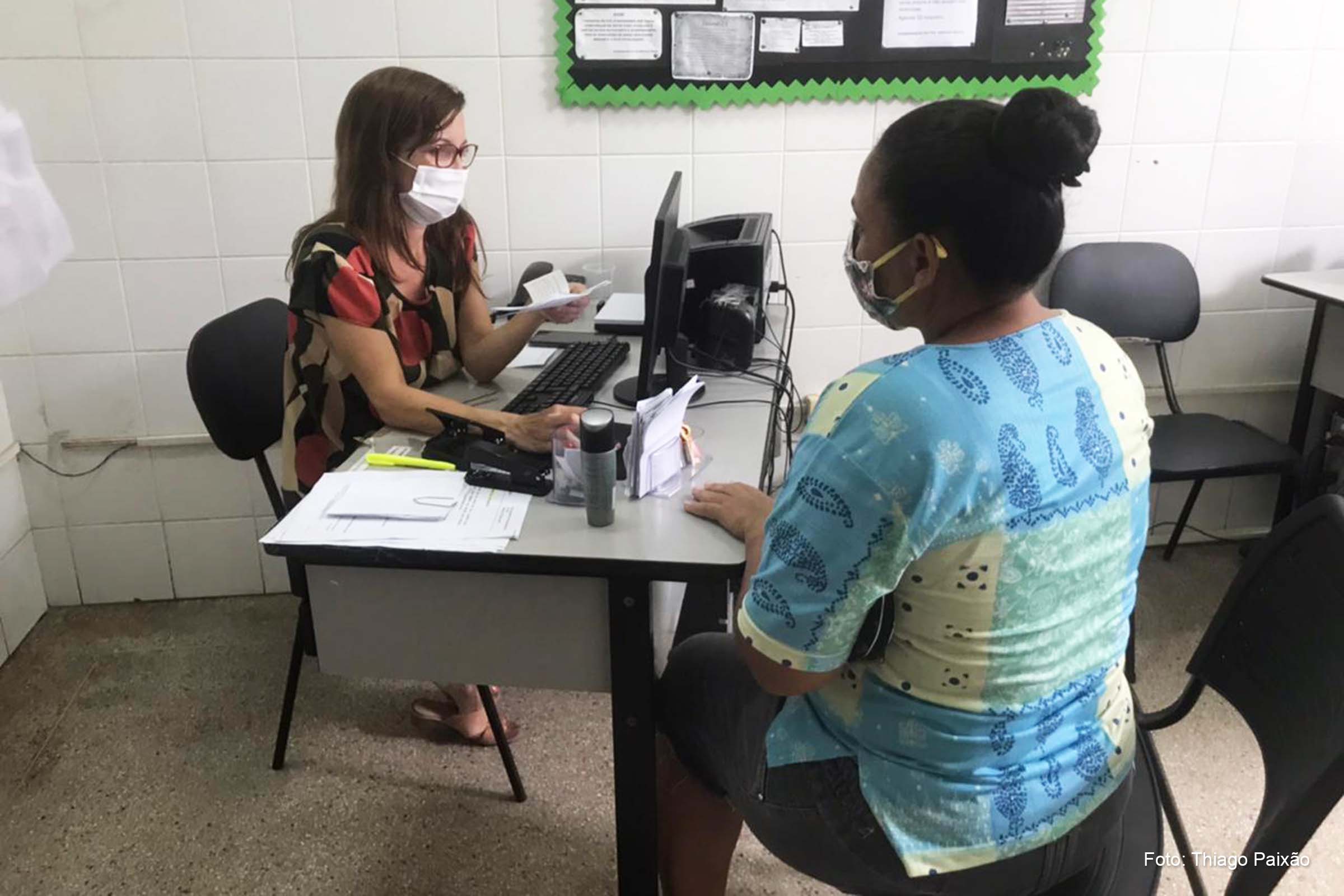 Pacientes que precisam de atendimento especializado fornecido em outros municípios têm o transporte gratuito garantido pelo programa ‘Tratamento Fora de Domicílio’.