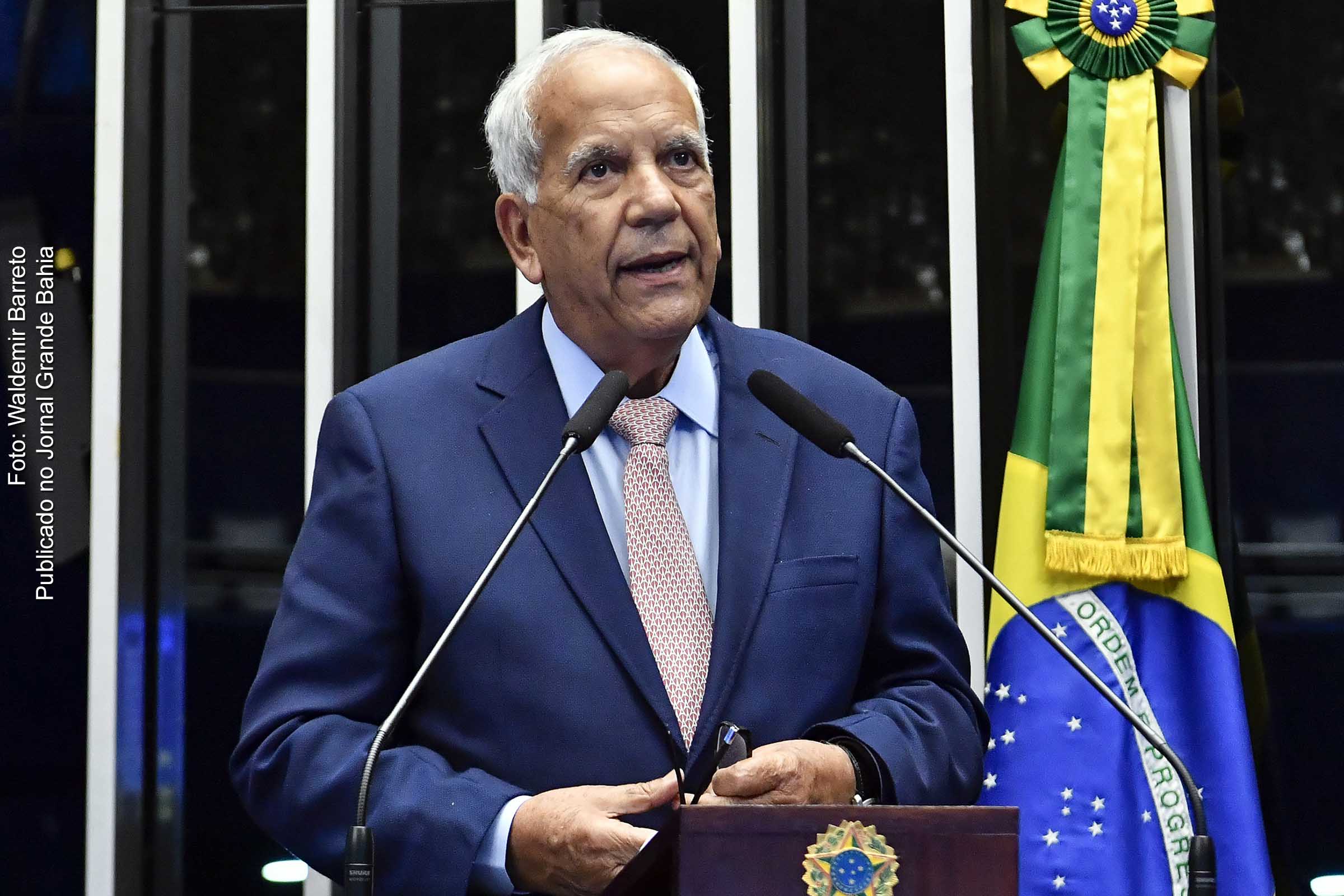 Para o relator, senador Oriovisto Guimarães, o Orçamento de 2022 deverá alcançar um marco histórico nas finanças públicas com o acréscimo de R$ 72 bilhões aprovado hoje pela Comissão Mista de Orçamento.