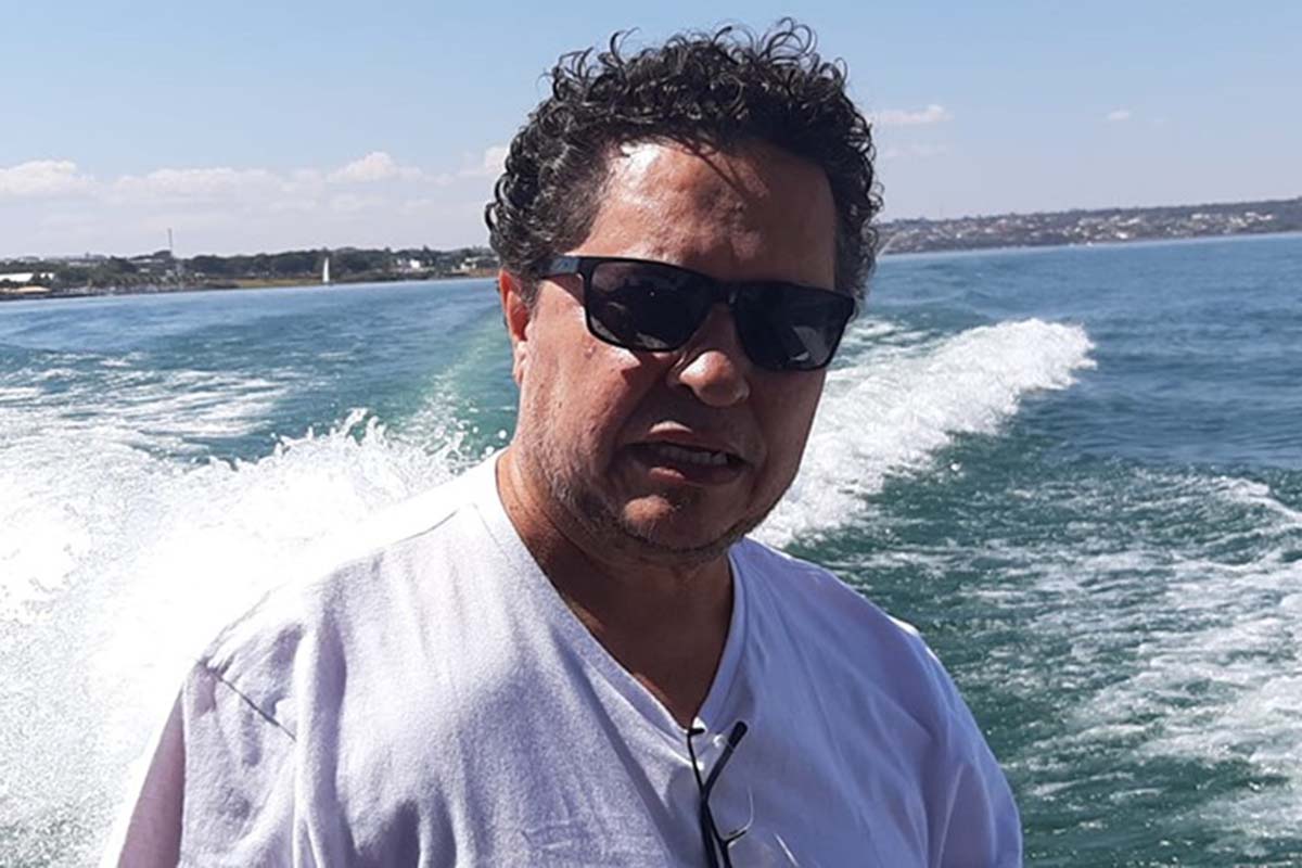 Esteve em data maior, o artista plástico Guache Marques, que festejou em Aracaju.