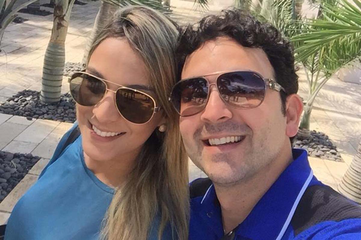 O diretor do Grupo Analise Marcelo Villar e esposa Mirella