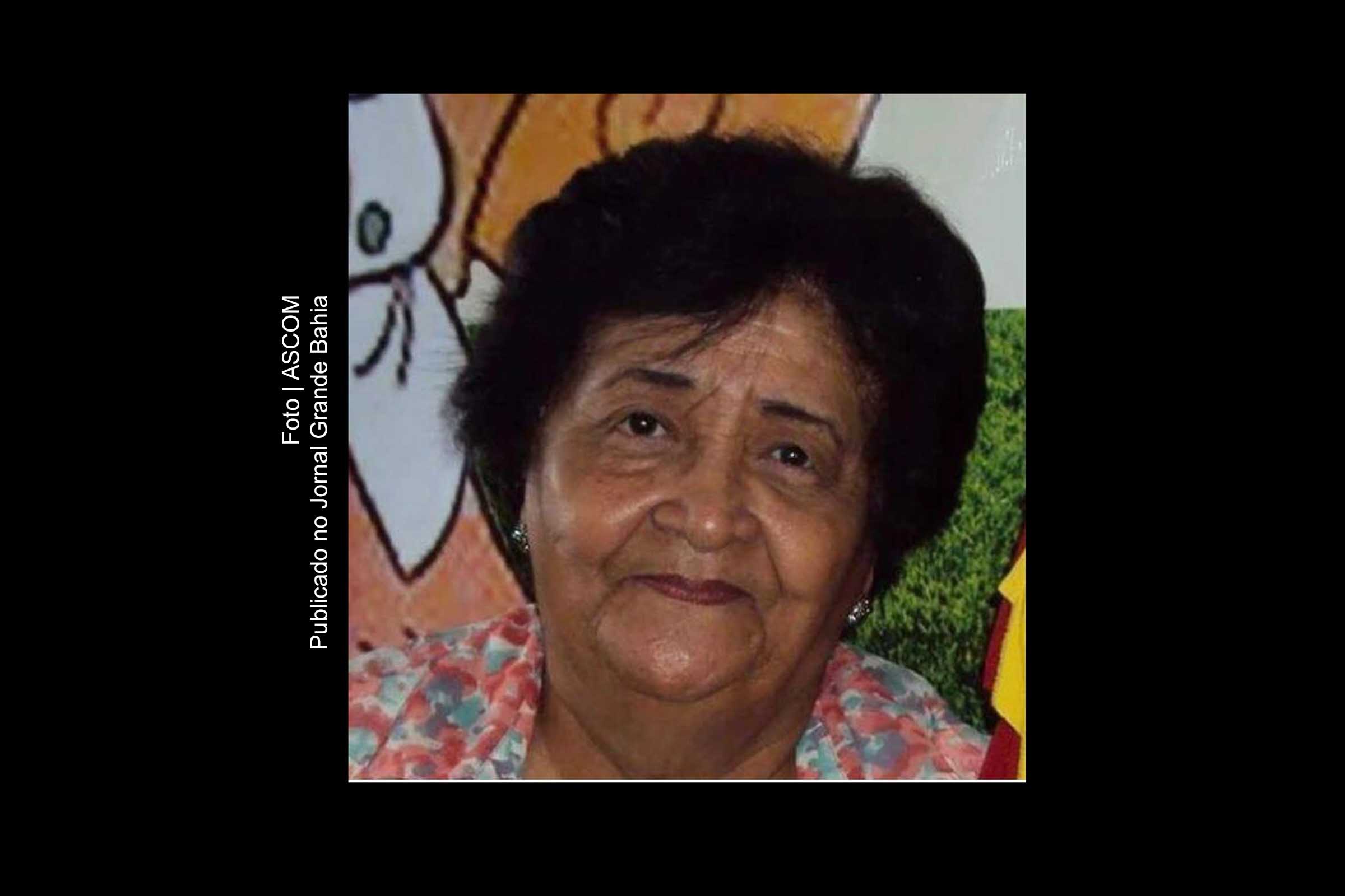 UEFS presta homenagem póstuma à professora Ana Angélica Vergne de Morais.