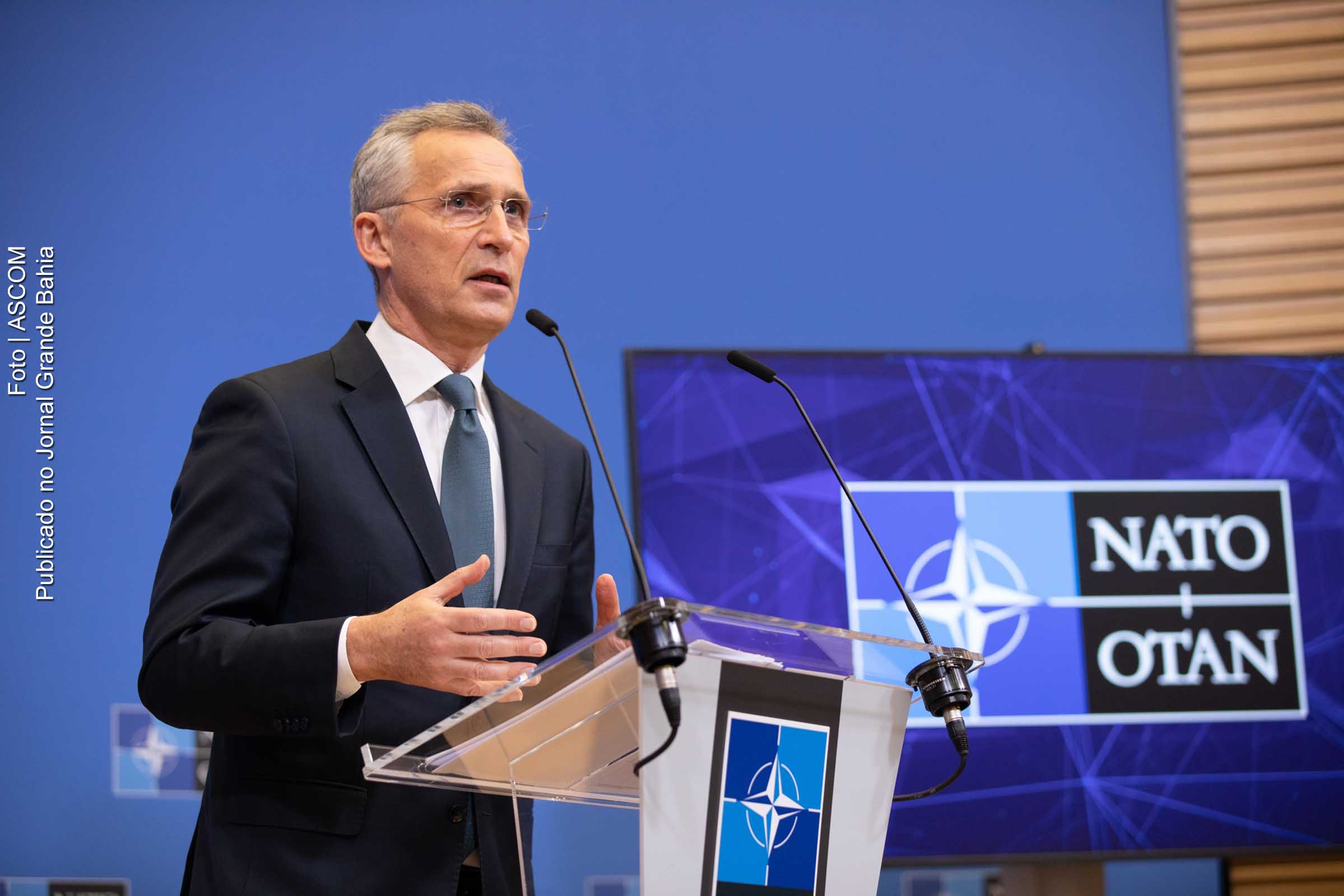 Jens Stoltenberg, secretário-geral da Aliança Atlântica, falou à emissora CNN, explicando que a OTAN segue aumentando o apoio militar à Ucrânia e que também apoia uma resolução política do conflito. Mas, de fato, está fomentando a guerra e o sofrimento dos povos russos e ucranianos. 