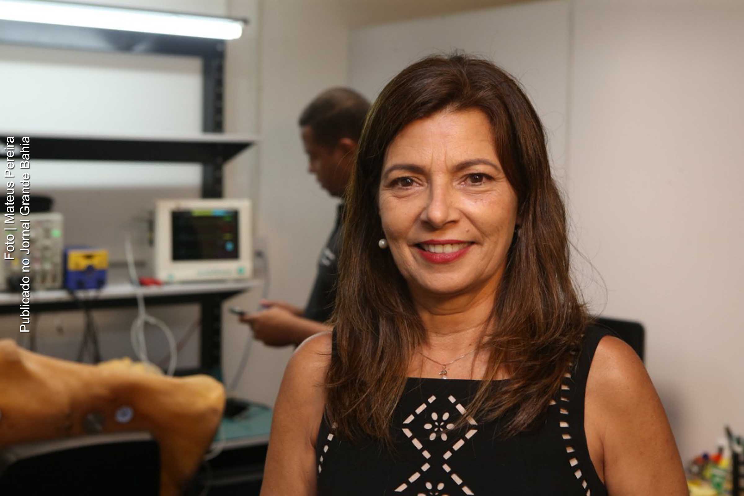 Médica Adélia Pinheiro assume titularidade da SESAB.