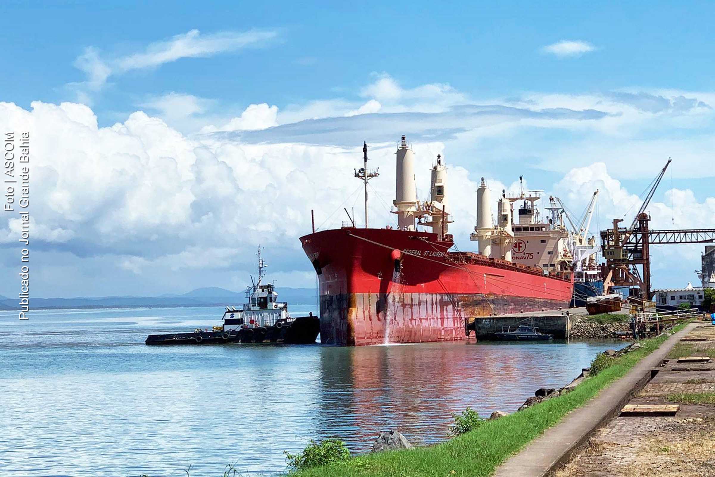 Navio partiu do Porto de Ilhéus em direção ao Canadá, transportando 9,1 mil toneladas de concentrado de níquel produzido na Mina Santa Rita.   