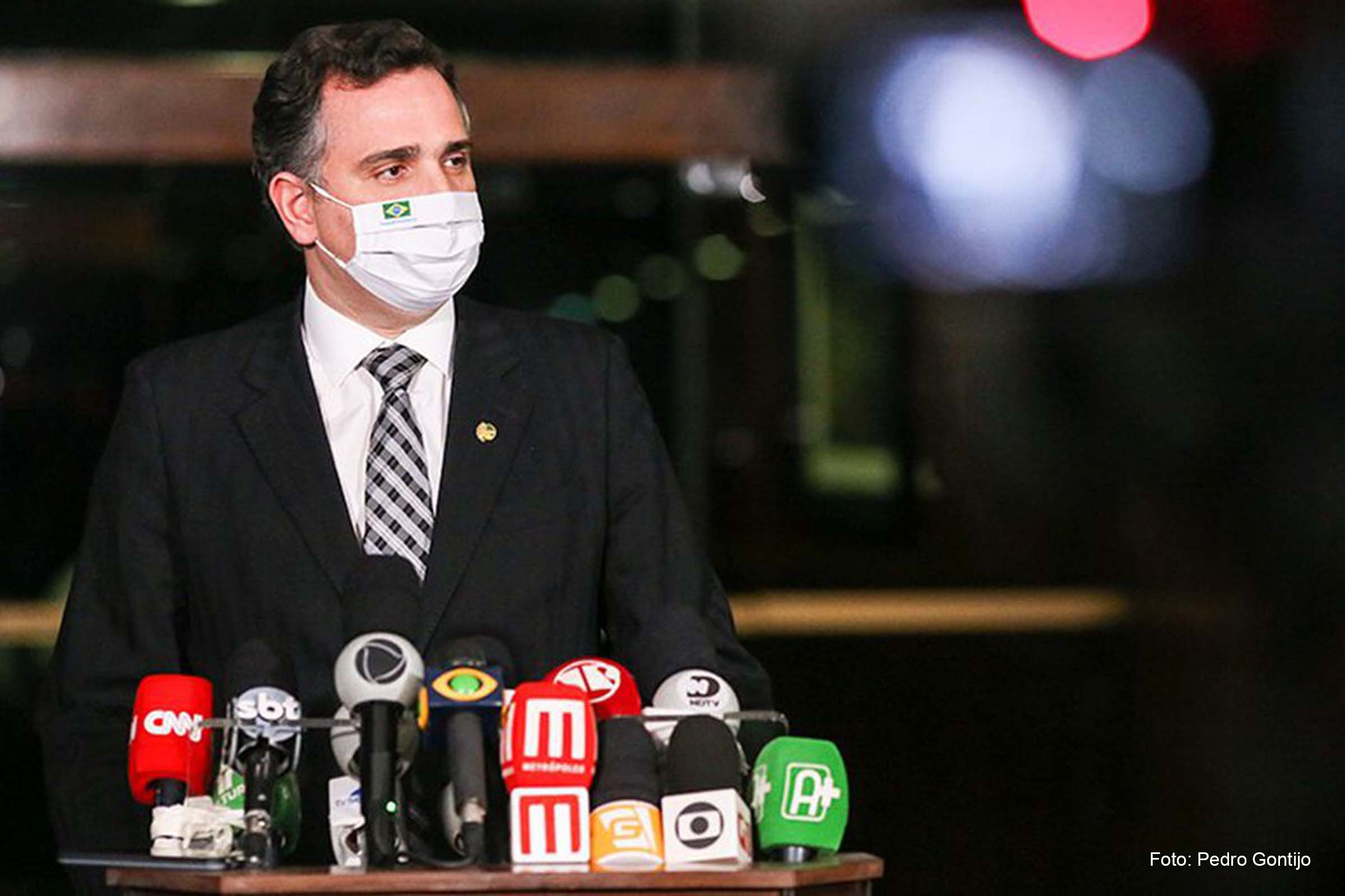 Presidente do Senado condena falas que legitimam o nazismo