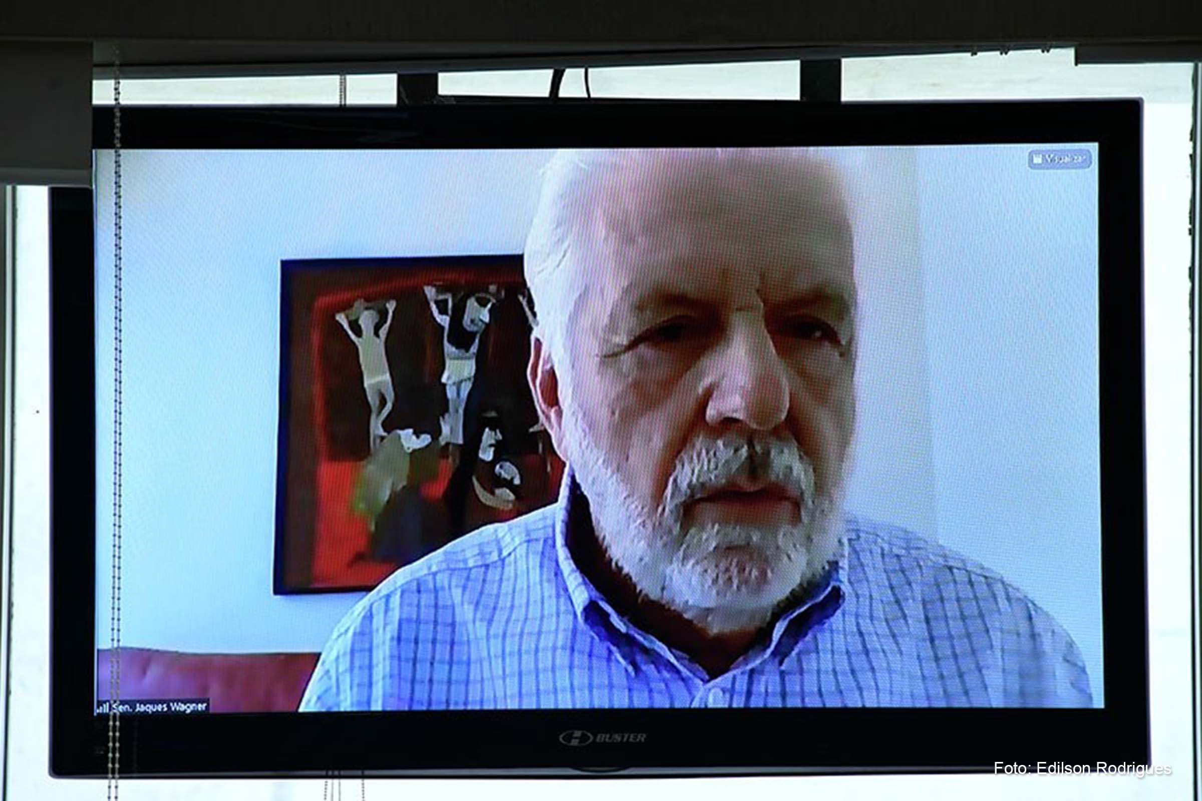 Presidente da CMA, o senador Jaques Wagner (PT-BA) considera que o projeto pode colocar em risco o acordo comercial entre União Europeia e Mercosul.