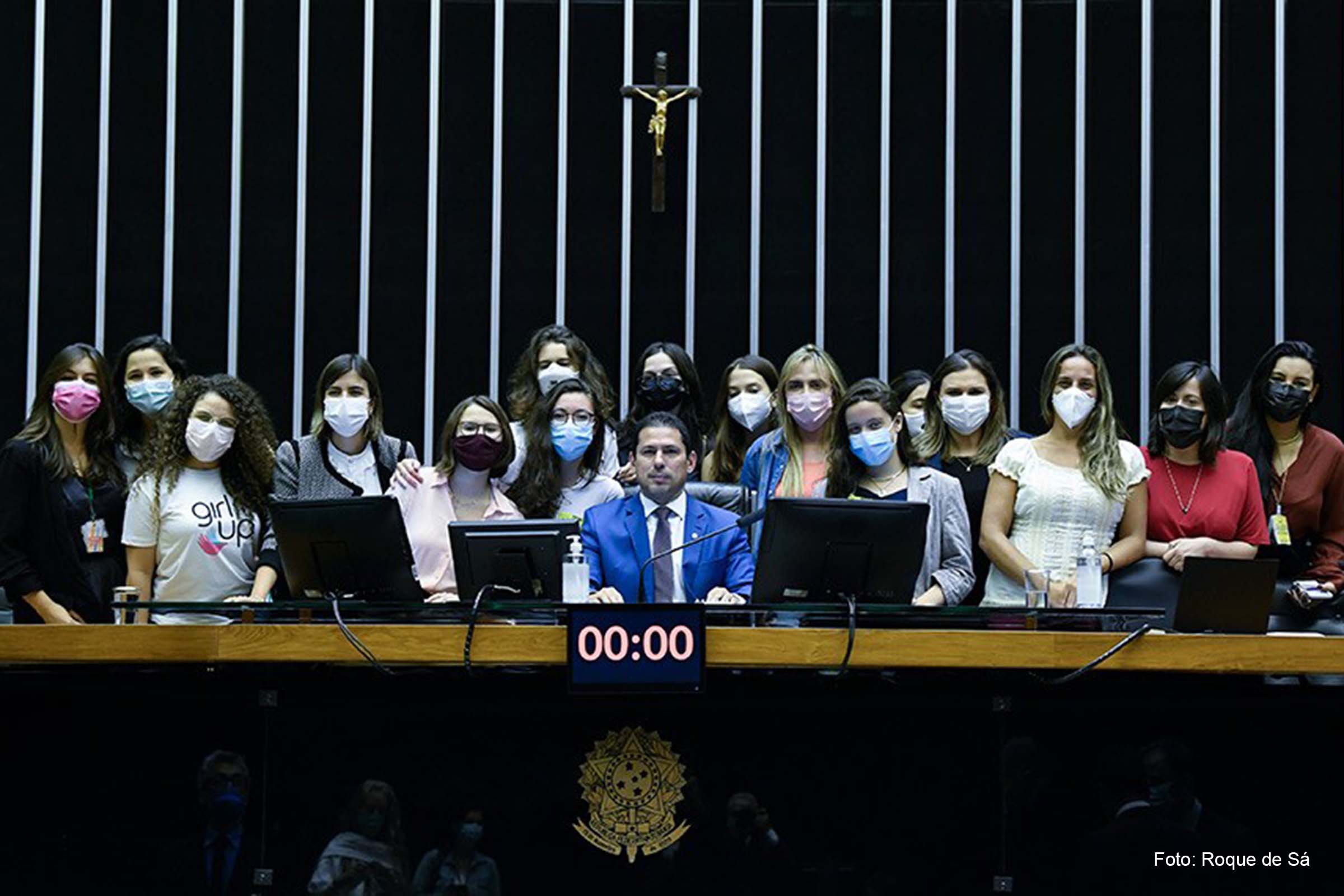Congresso Nacional durante a sessão que derrubou os vetos de Bolsonaro a essa lei.