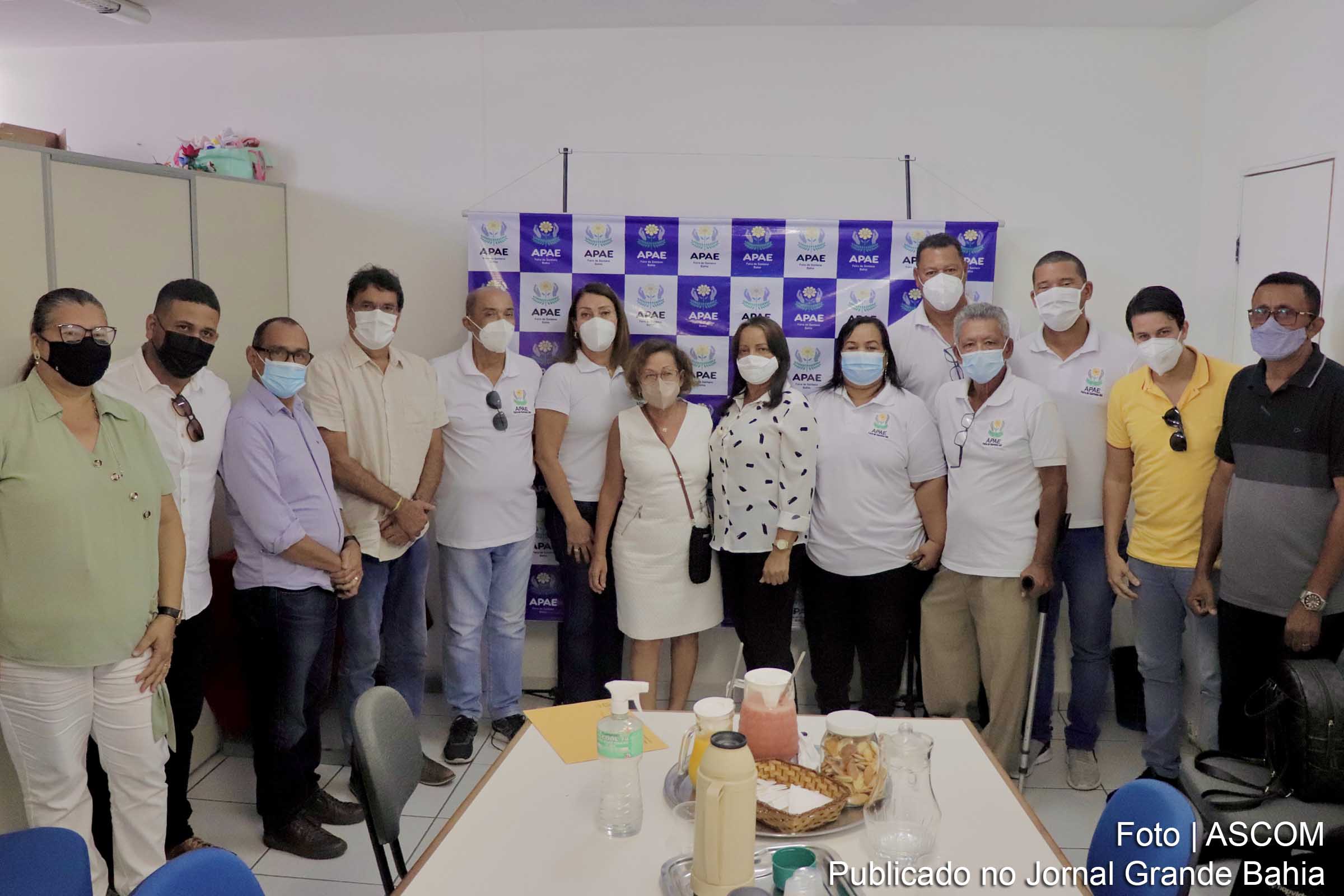 Representantes da Apae de Feira de Santana apresentam pedido de aprovação de lei de renúncia fiscal; Lideranças do PSB da Bahia apoiam iniciativa