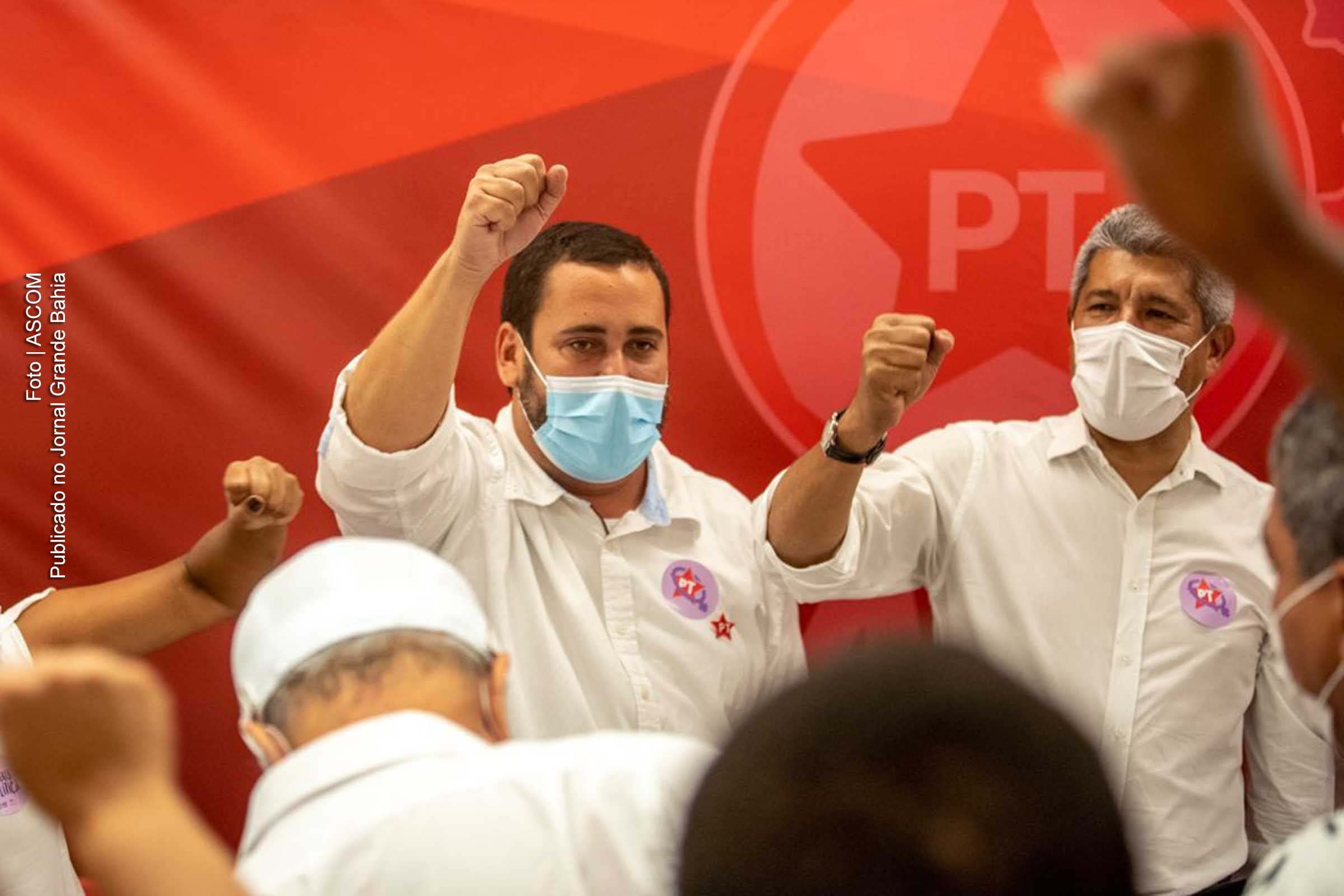 Éden Valadares e Jerônimo Rodrigues durante evento do PT que confirmou secretário estadual da Educação como pré-candidato ao governo da Bahia, nas Eleições 2022.