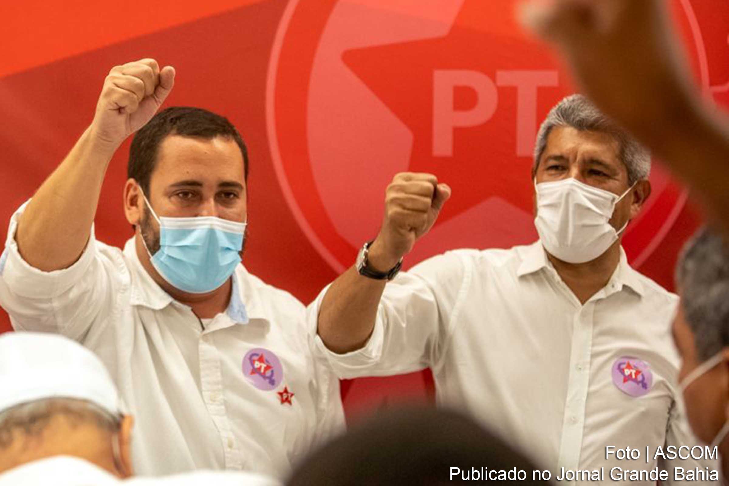 Éden Valadares e Jerônimo Rodrigues durante evento do PT que confirmou nome pré-candidato ao governo da Bahia nas Eleições 2022.
