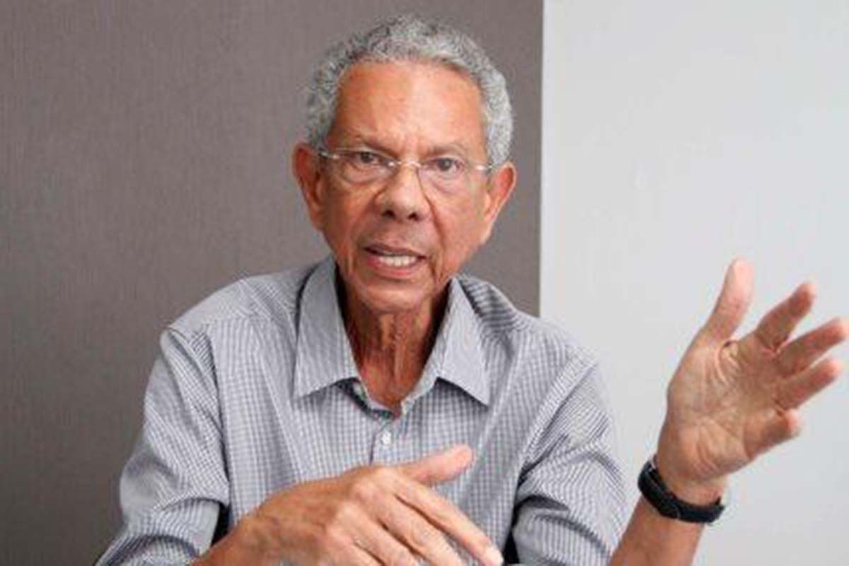 O Instituto Pensar Feira, reconduziu à sua presidência o empresário Edson Piaggio, por mais um período de gestão bienal.