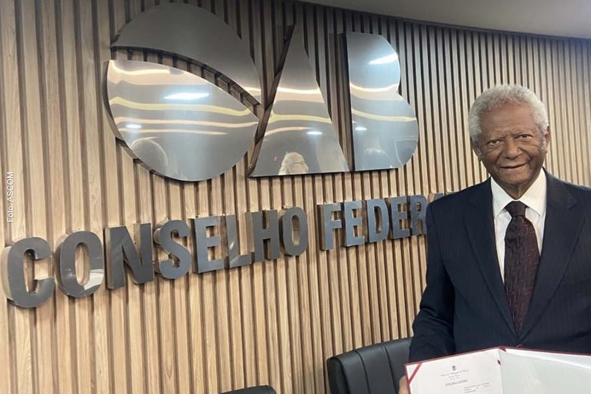 Edvaldo Brito (PSD) foi empossado na ‘Comissão Nacional de Estudos Constitucionais da Ordem dos Advogados do Brasil’, na sede nacional em Brasília.