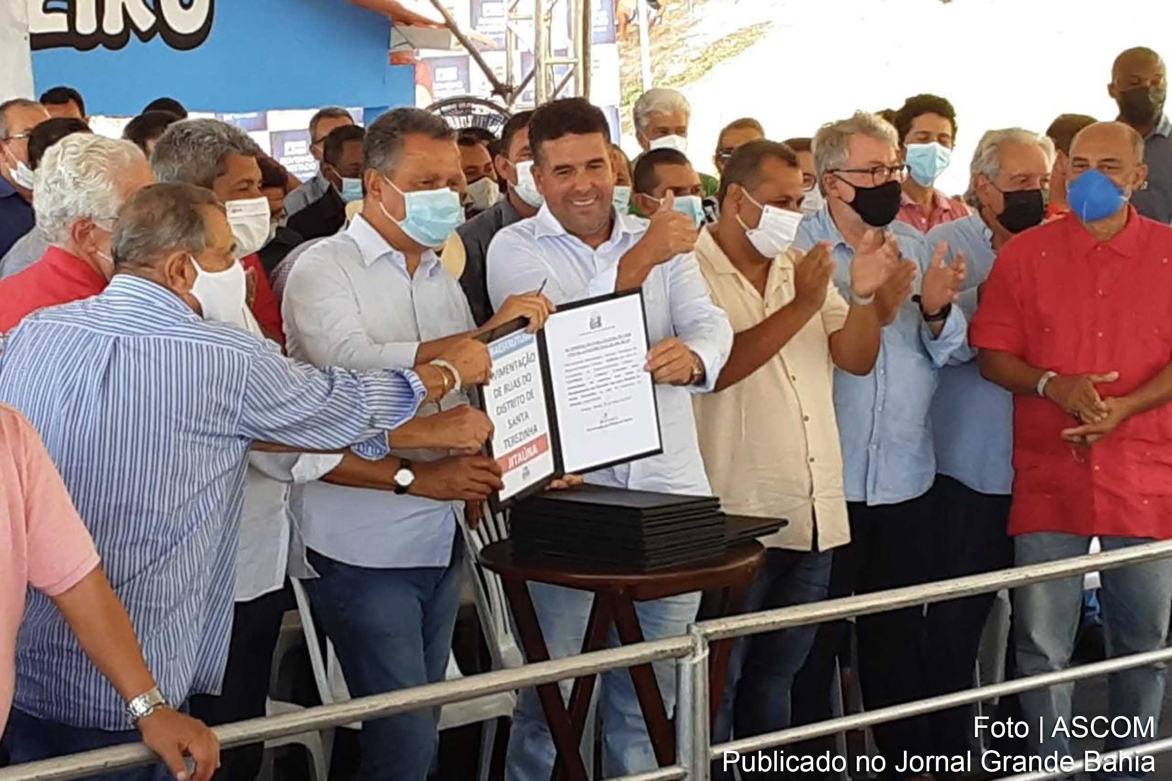 Em Jitaúna, Jerônimo Rodrigues e o governador Rui Costa reúnem lideranças do PP em ato de apoio.
