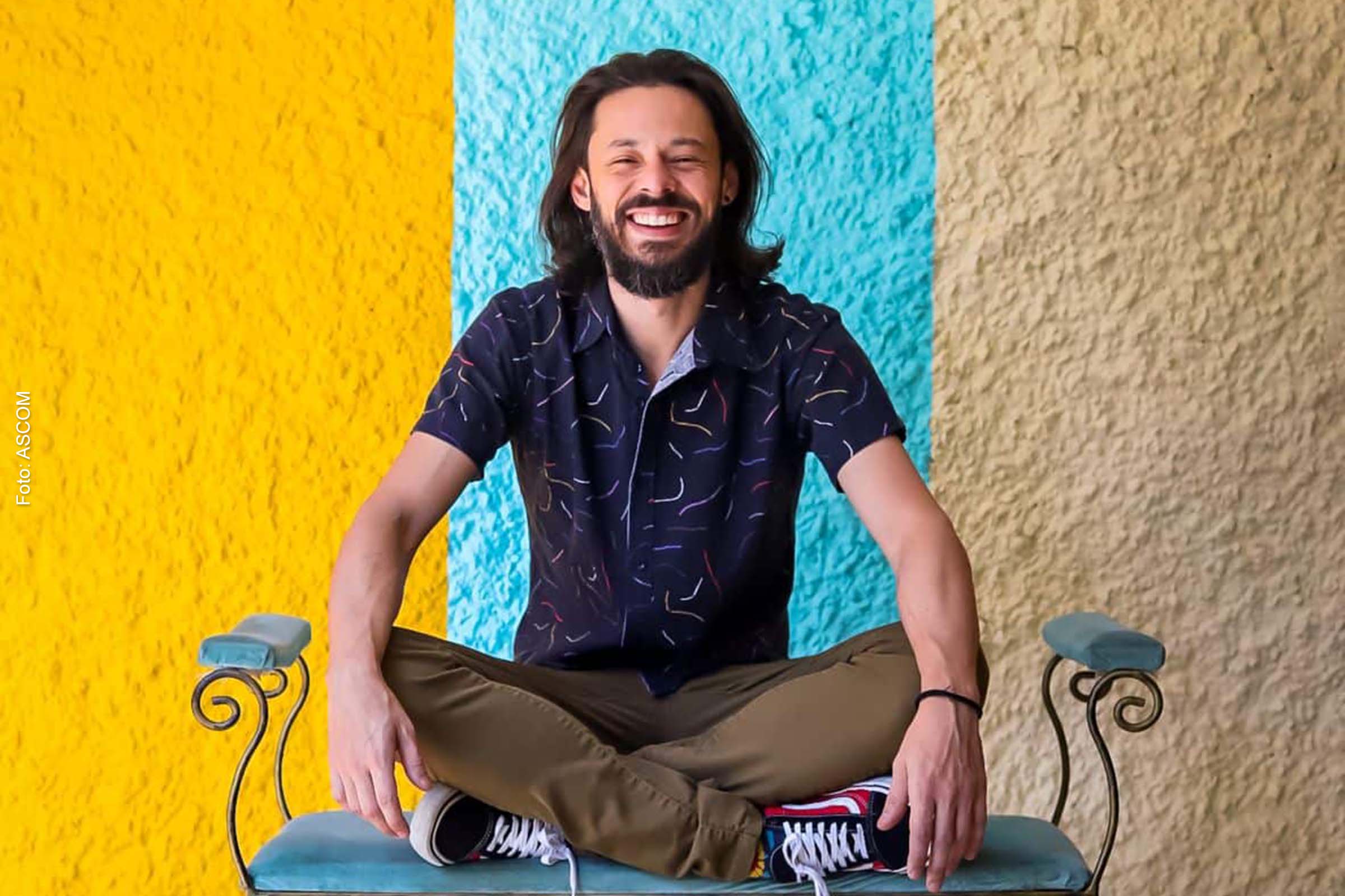 Publicitário e roteirista, Nando Viana é gaúcho radicado em São Paulo, e está na comédia desde 2009.