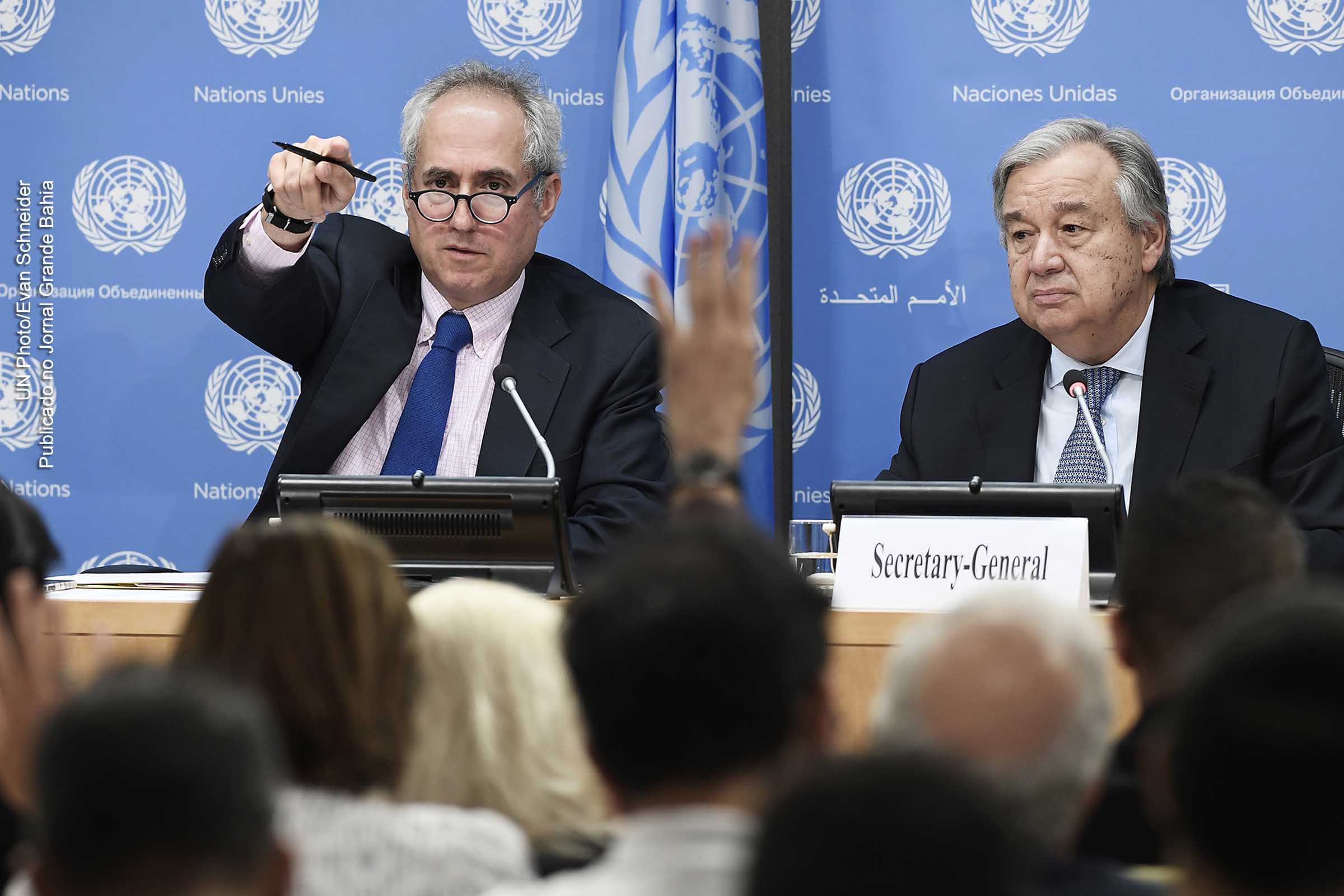 Porta-voz, Stéphane Dujarric e António Guterres, secretário-geral da ONU.