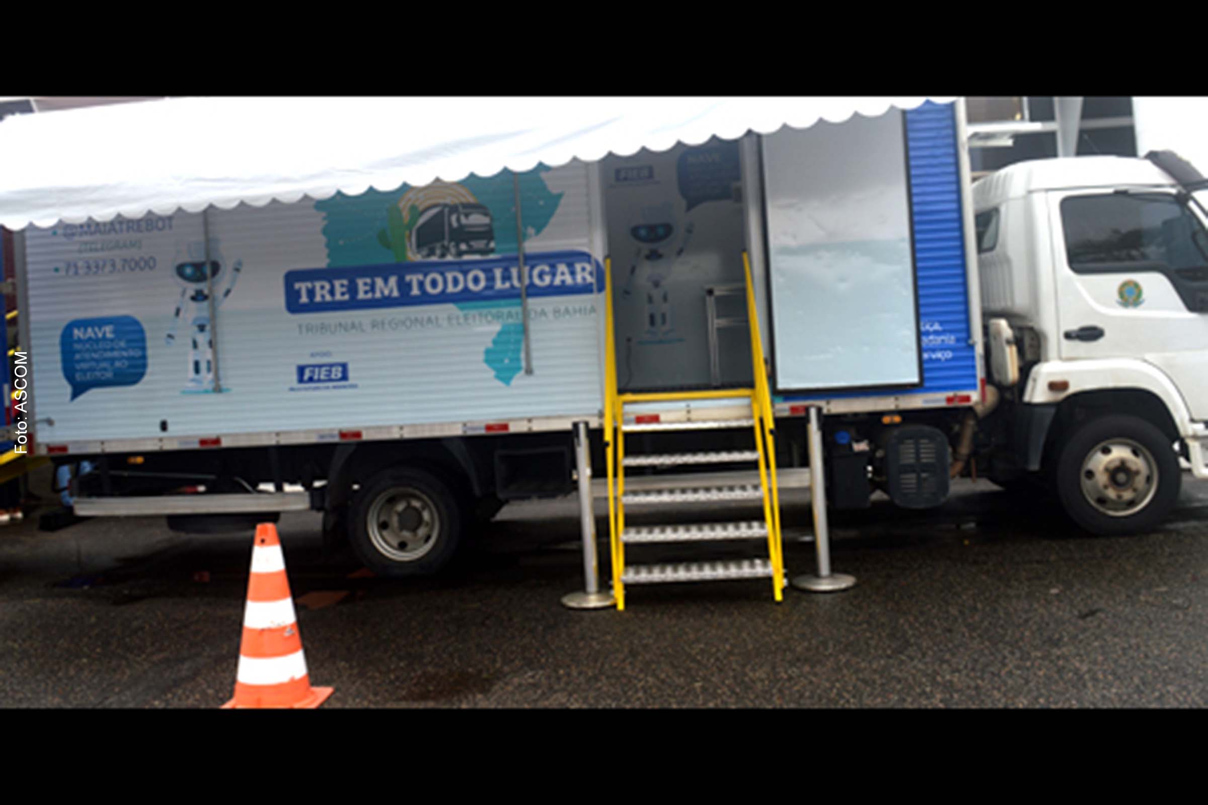 Projeto pretende atender aos cidadãos que precisam regularizar pendências com a Justiça Eleitoral ou solicitar o primeiro título.