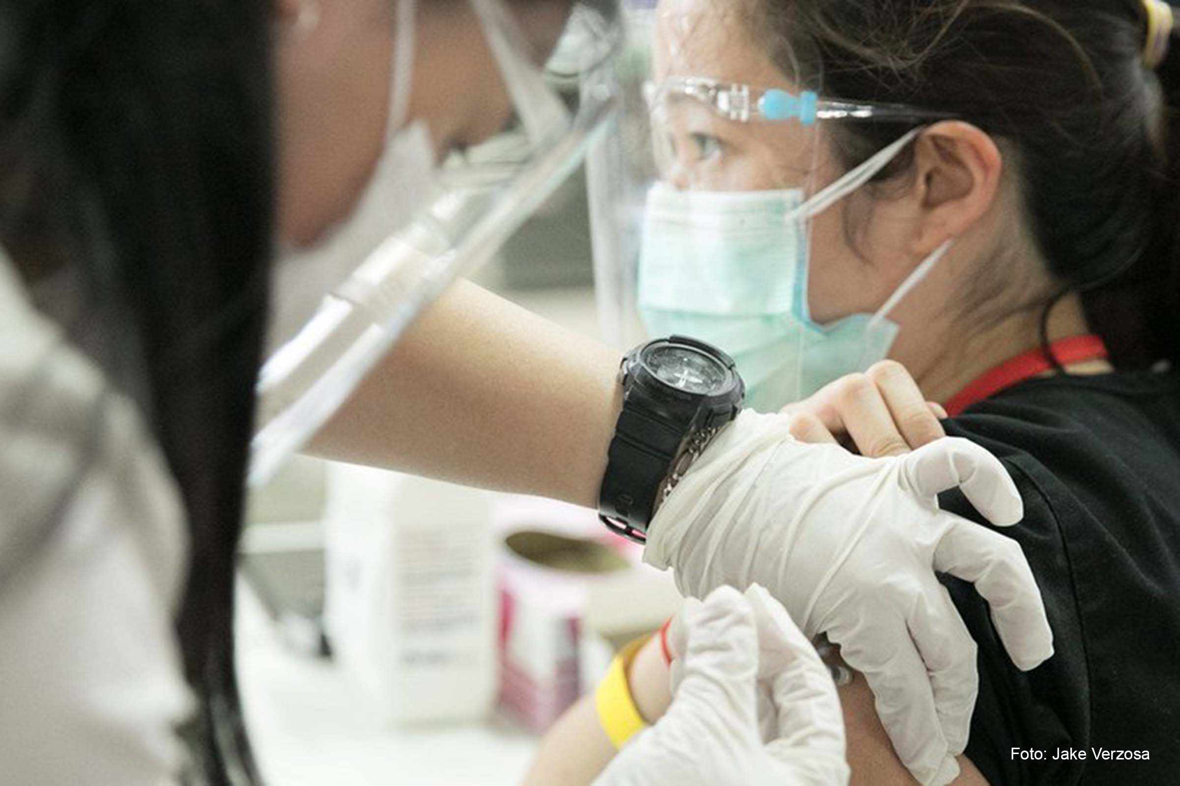 Primeira dose ainda não chegou a 3 bilhões de pessoas.