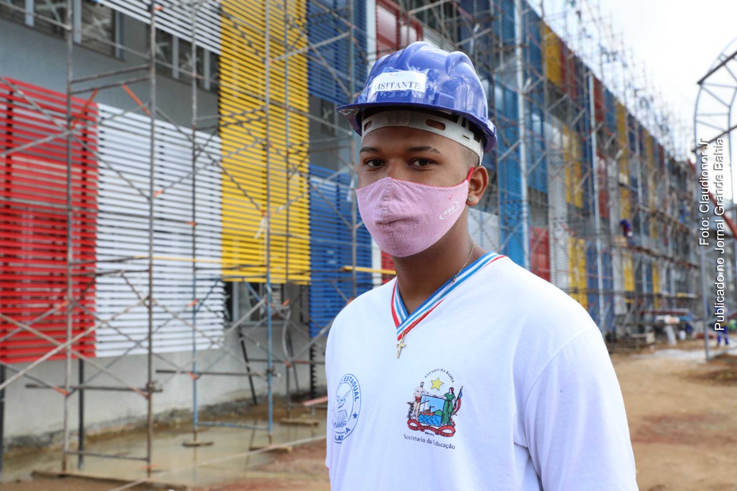 Governo da Bahia investe na qualificação profissional de estudantes.