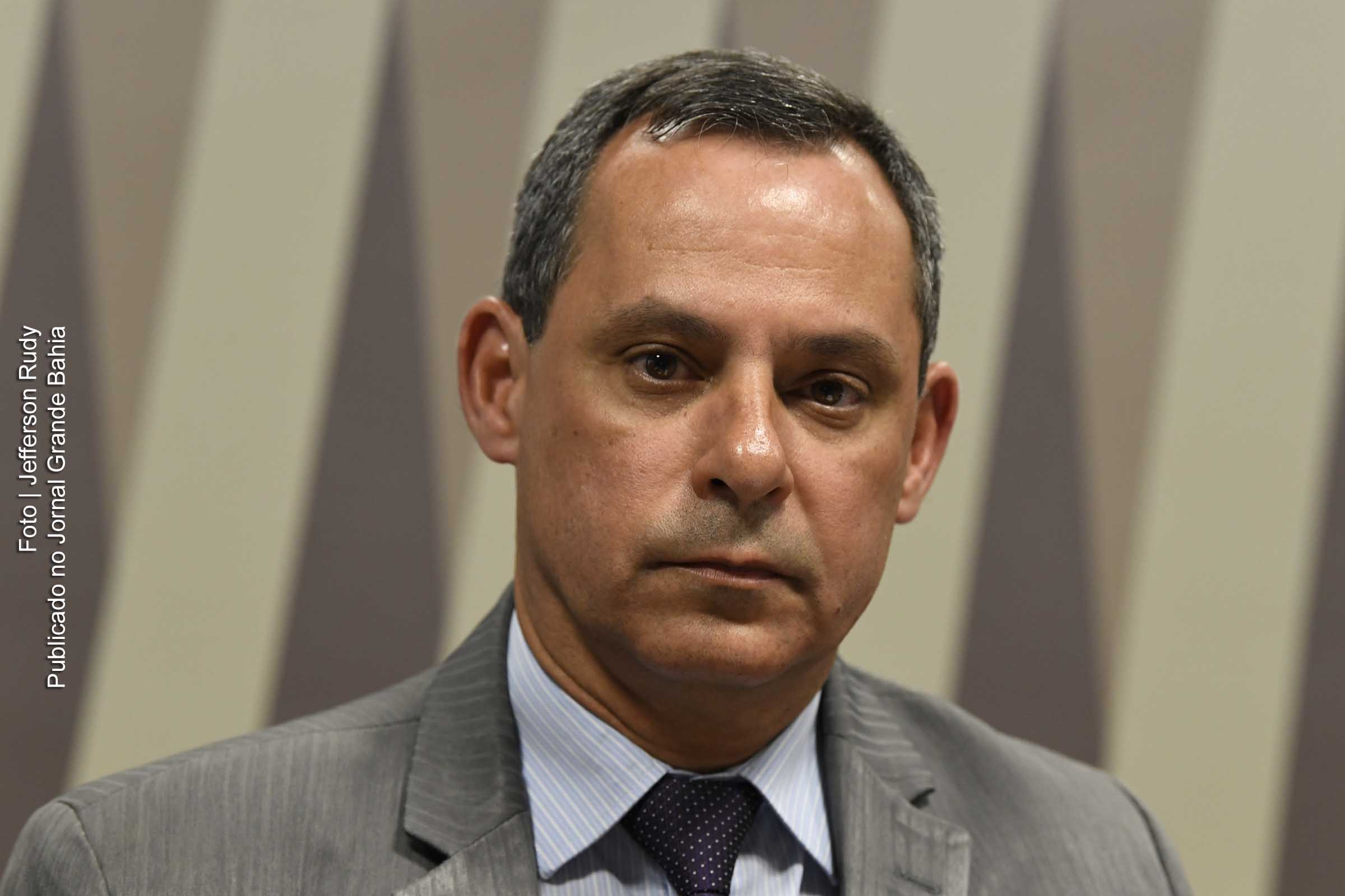 Escolhido para o cargo pelo presidente Jair Bolsonaro, após desistência de Adriano Pires, José Mauro Ferreira Coelho é pessoa de confiança do ministro de Minas e Energia e atuou como secretário de Petróleo da pasta.