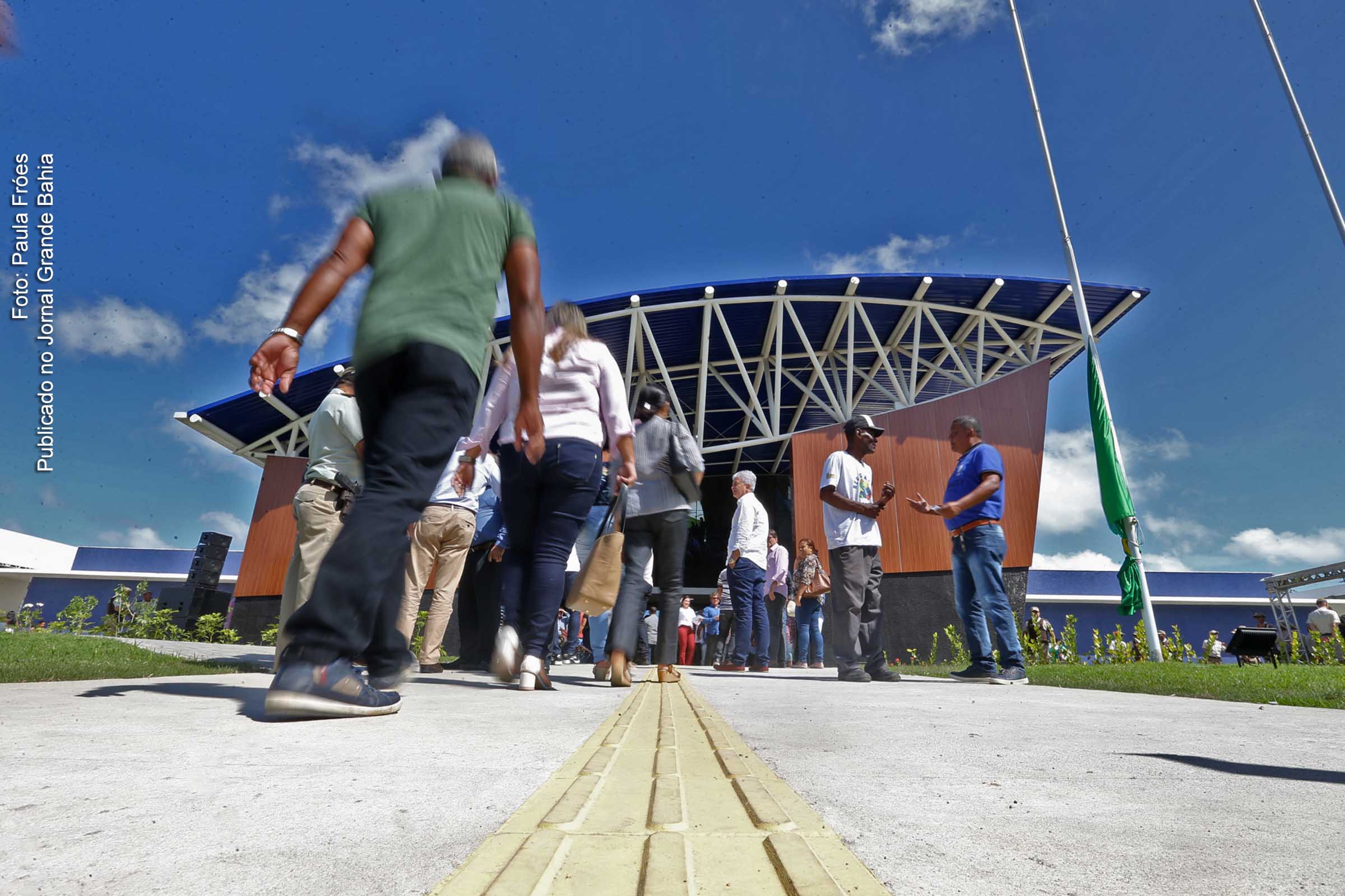 Implantadas durante a gestão do governador Rui Costa, o programa de Policlínicas Regionais de Saúde melhora e amplia os serviços à população.