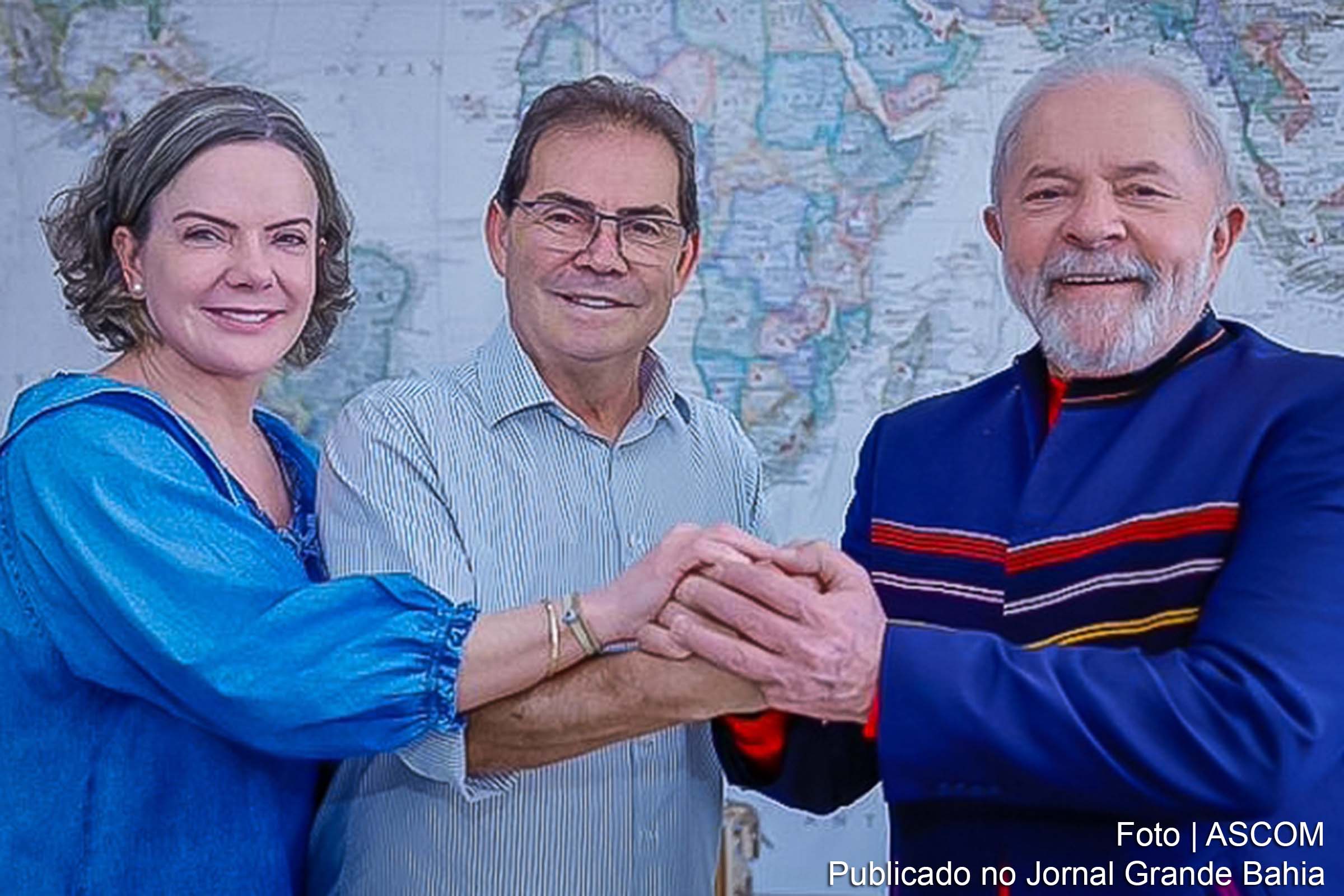 Gleisi, Paulinho da Força e Lula.