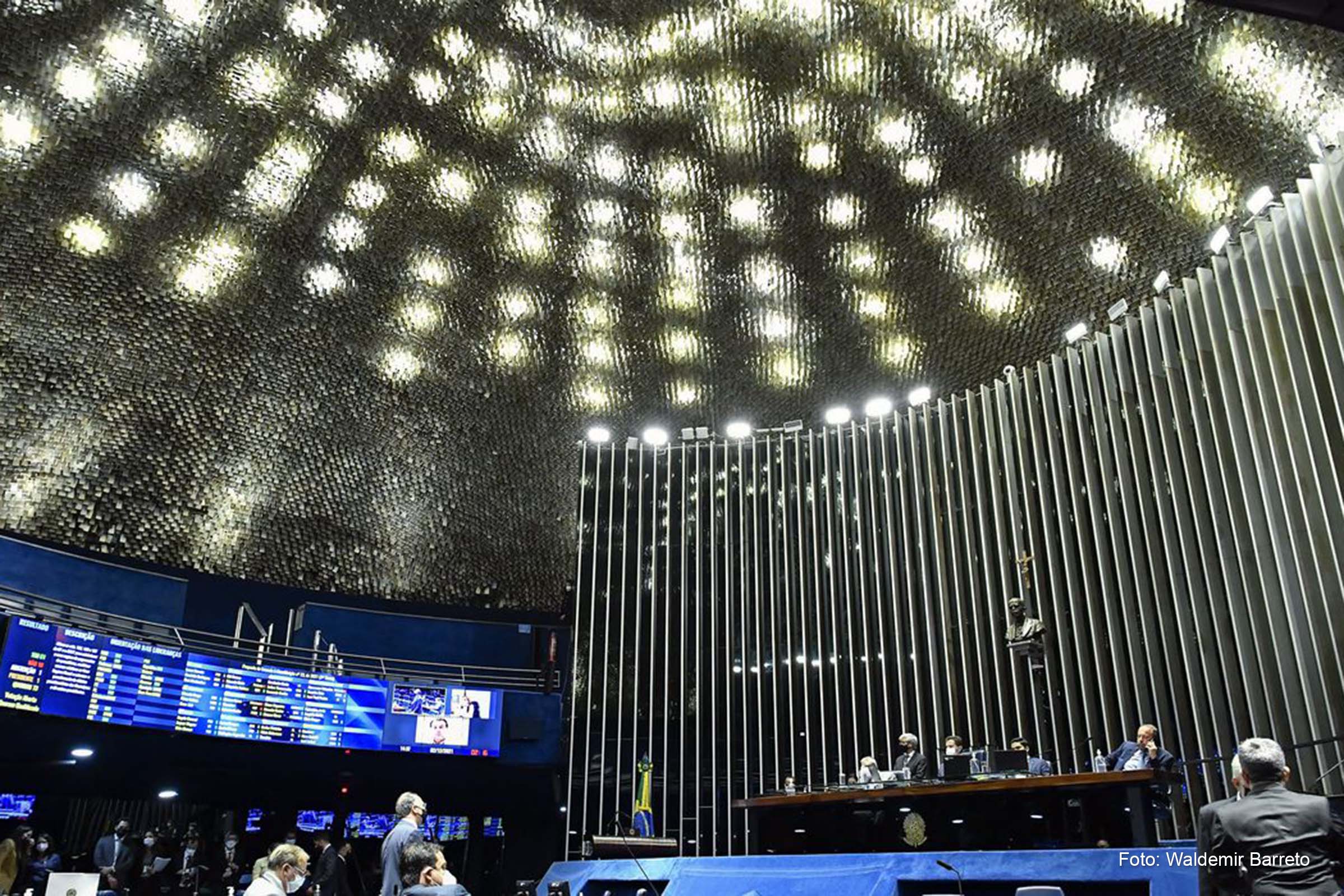 Texto aprovado adia para 2025 a devolução ao Tesouro Nacional de valores não utilizados do fundo relativos a empréstimos por meio do PRONAMPE.