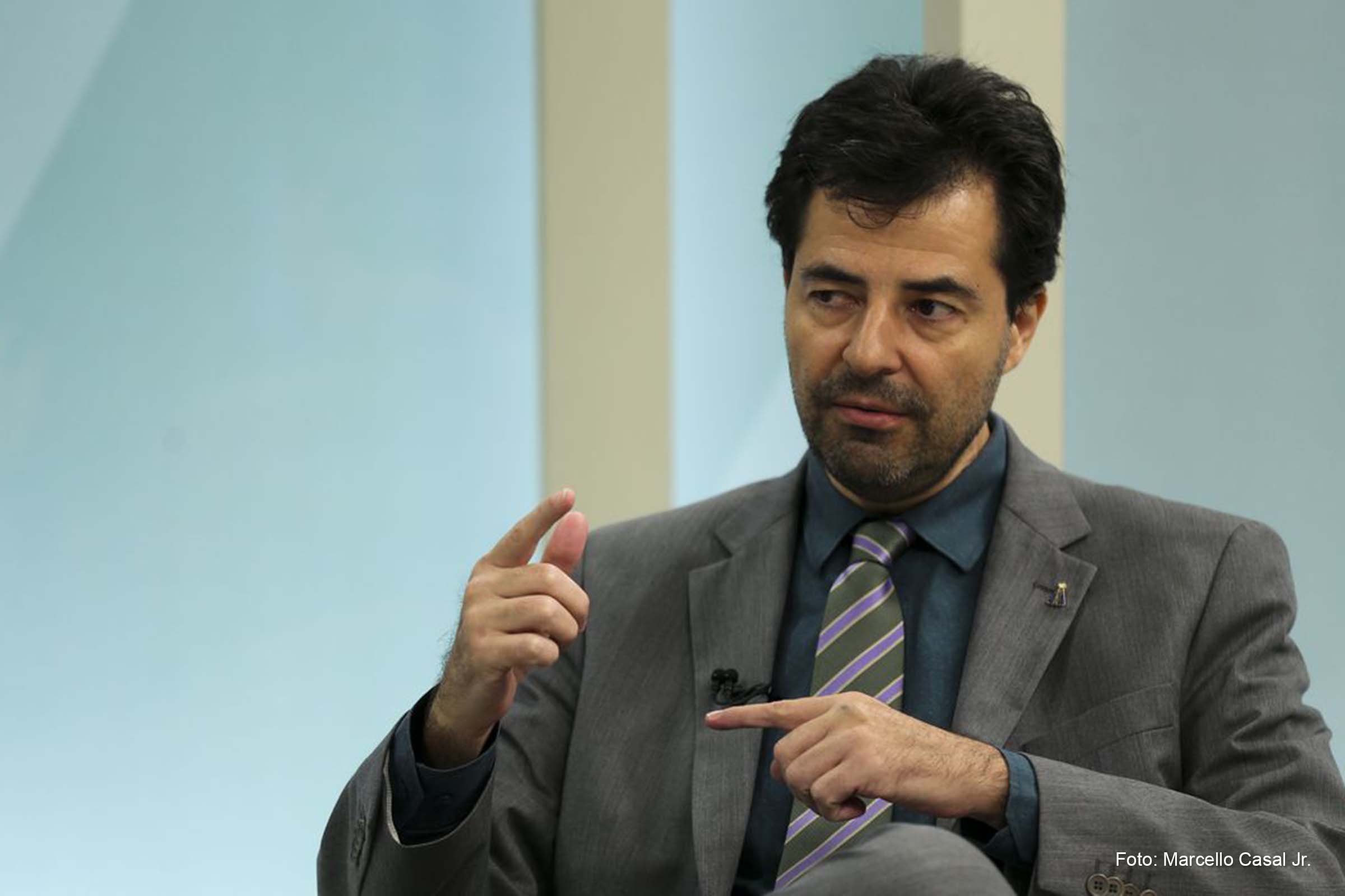 Para o lugar de Bento Albuquerque, o presidente da República nomeou Adolfo Sachsida, servidor de carreira do Instituto de Pesquisa Econômica Aplicada.