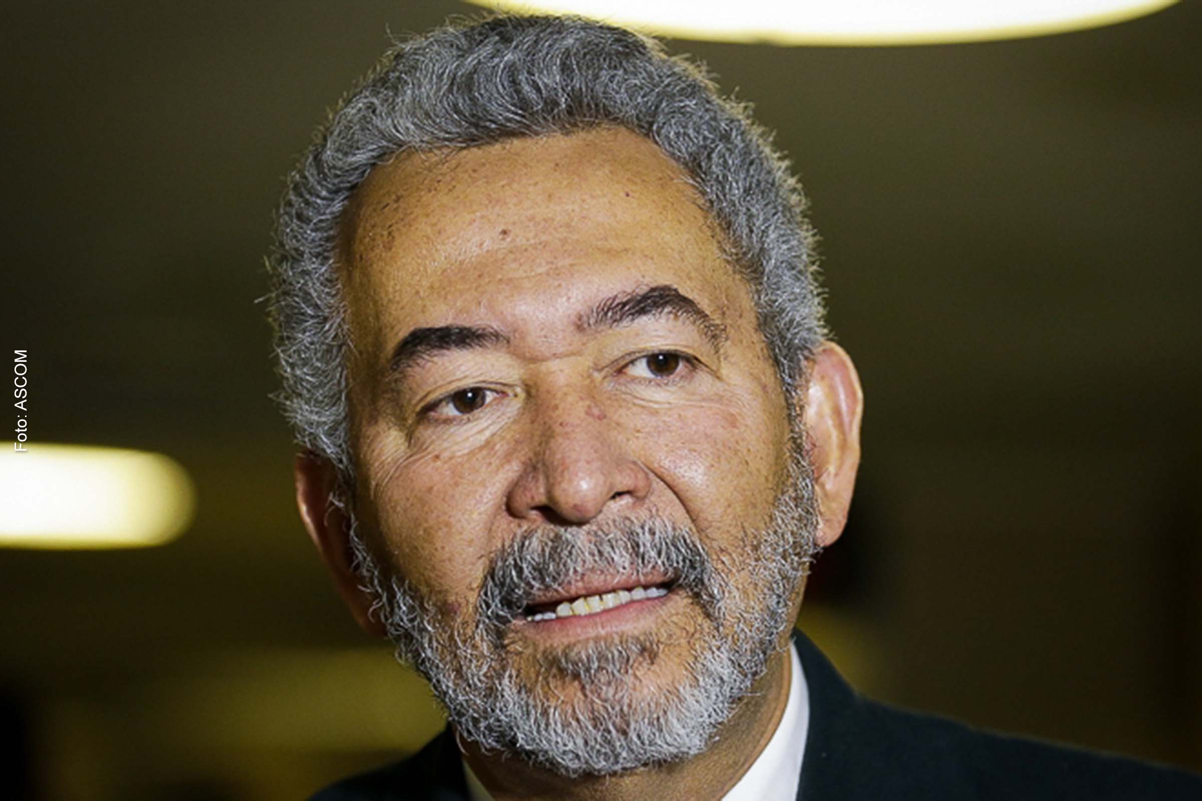 "Vender a Eletrobrás é um crime de lesa-pátria", diz deputado federal Paulão.