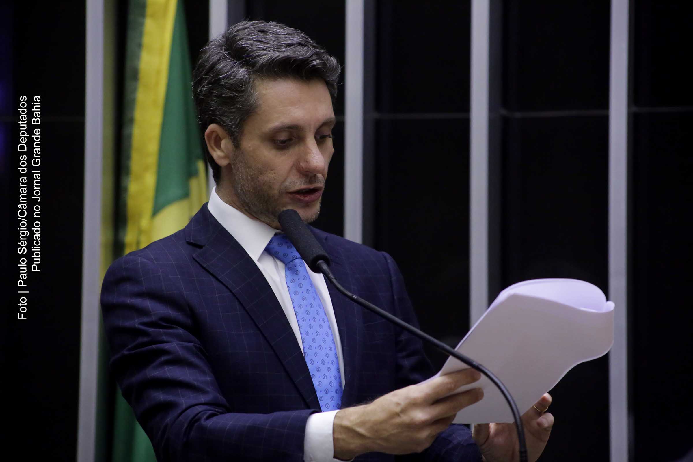 Câmara dos Deptuados aprova MP que altera incentivos fiscais à indústria petroquímica