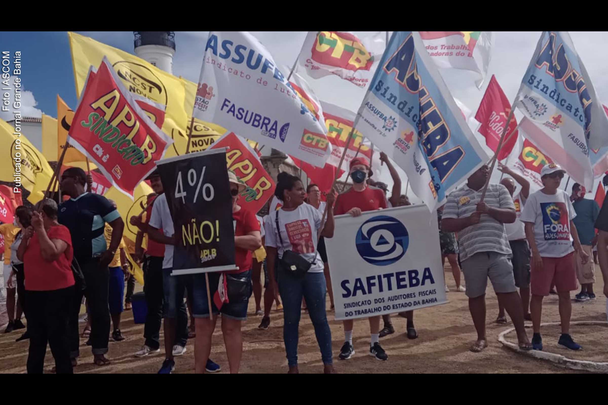 Em Salvador, Auditores Fiscais do Trabalho promovem protesto durante o 1º de maio.