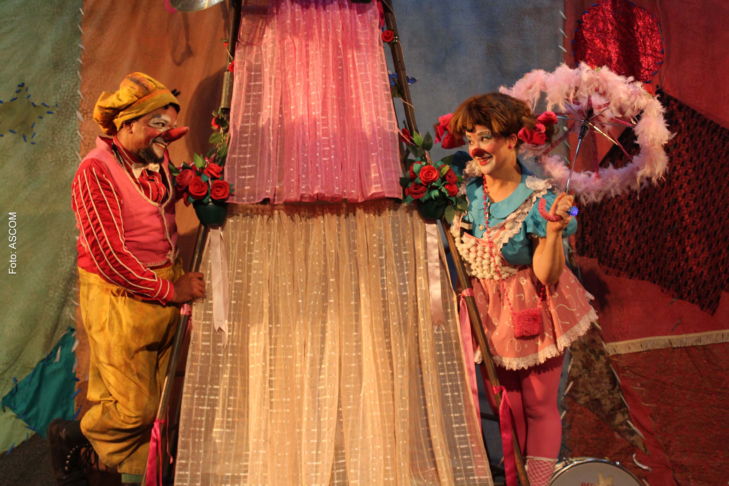 “Maria Minhoca” é um clássico infantil da literatura teatral brasileira escrito pela autora Maria Clara Machado que lembra o clássico “Romeu e Julieta”.