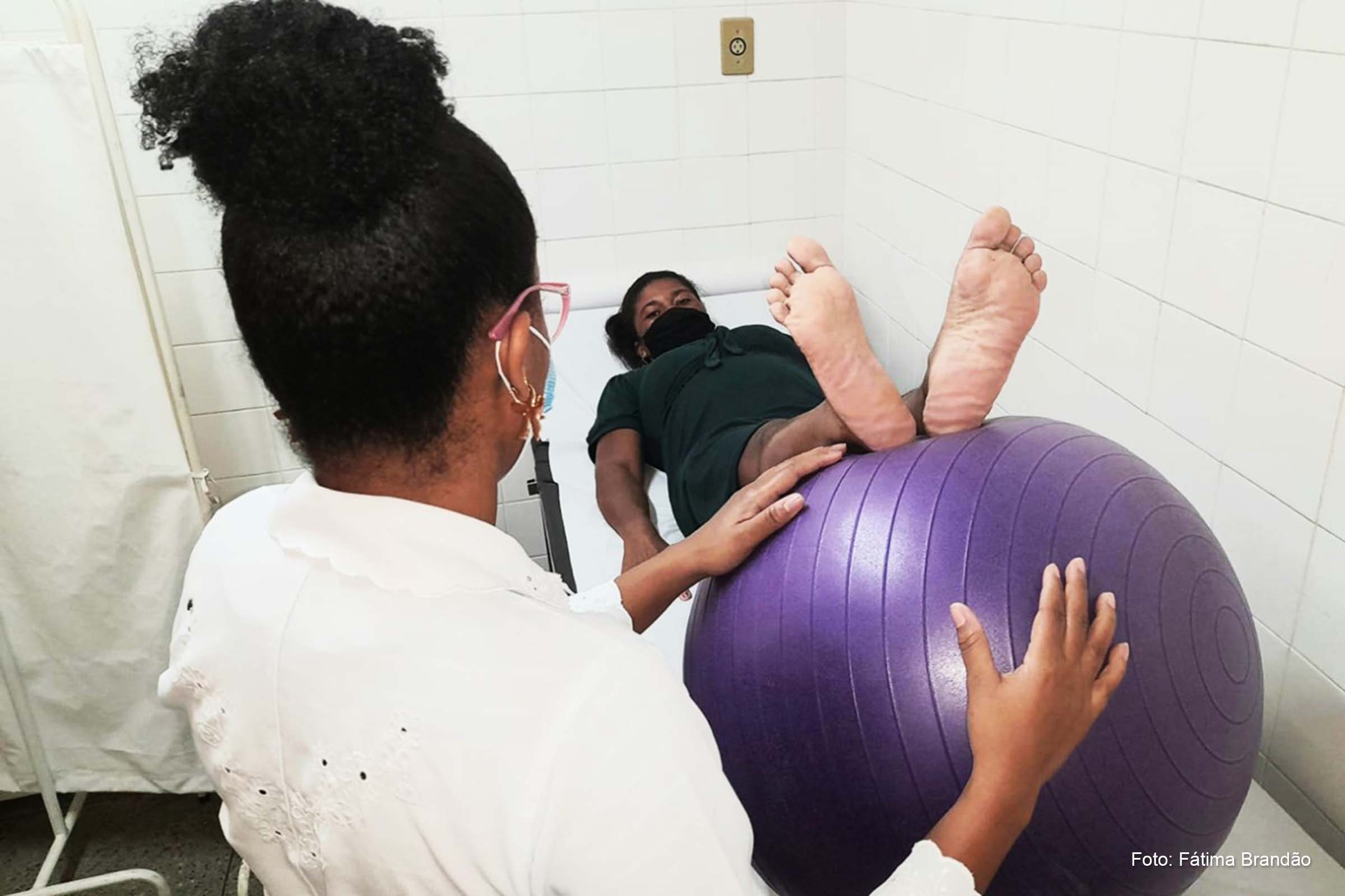 Atendimento também é voltado para preparar as gestantes para o trabalho de parto, através da respiração, fortalecimento, mobilização e massagem perineal.