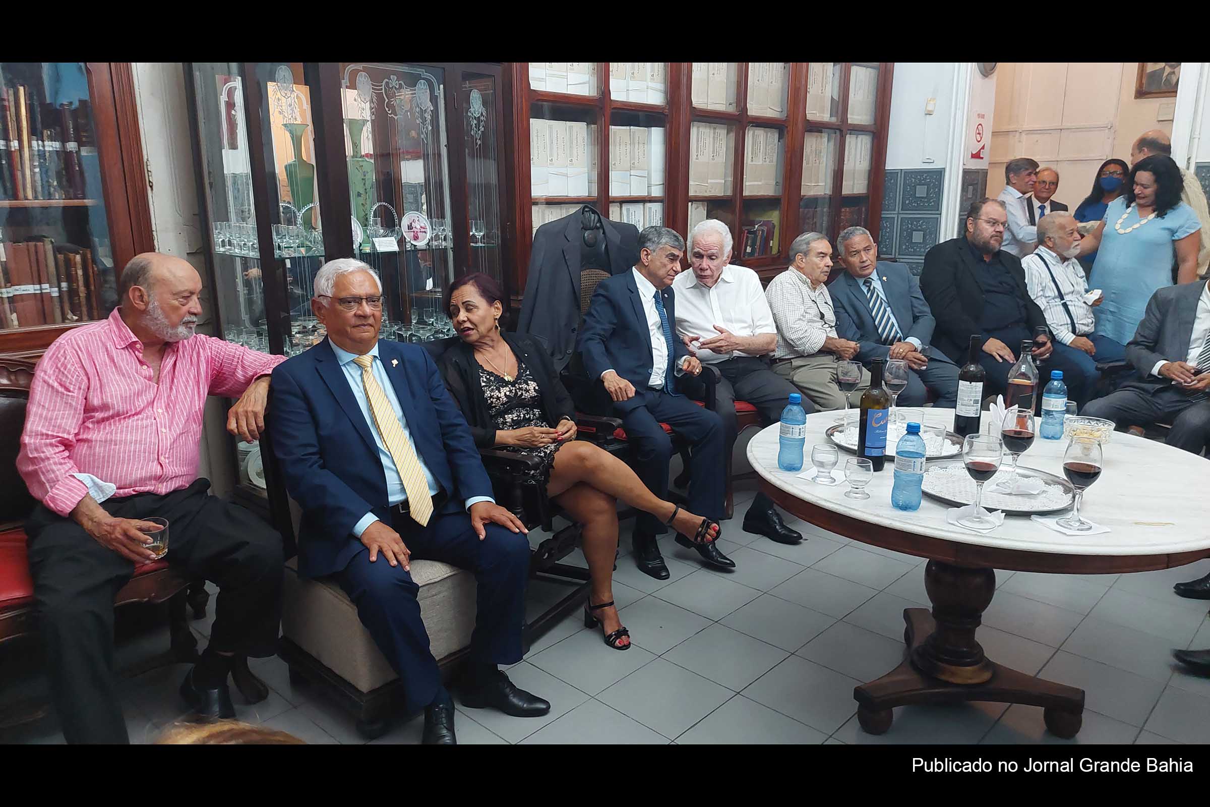IGHB é centro de encontro de personalidades da Bahia que possuem envolvimento com a memória, produção intelectual e ações filantrópicas.