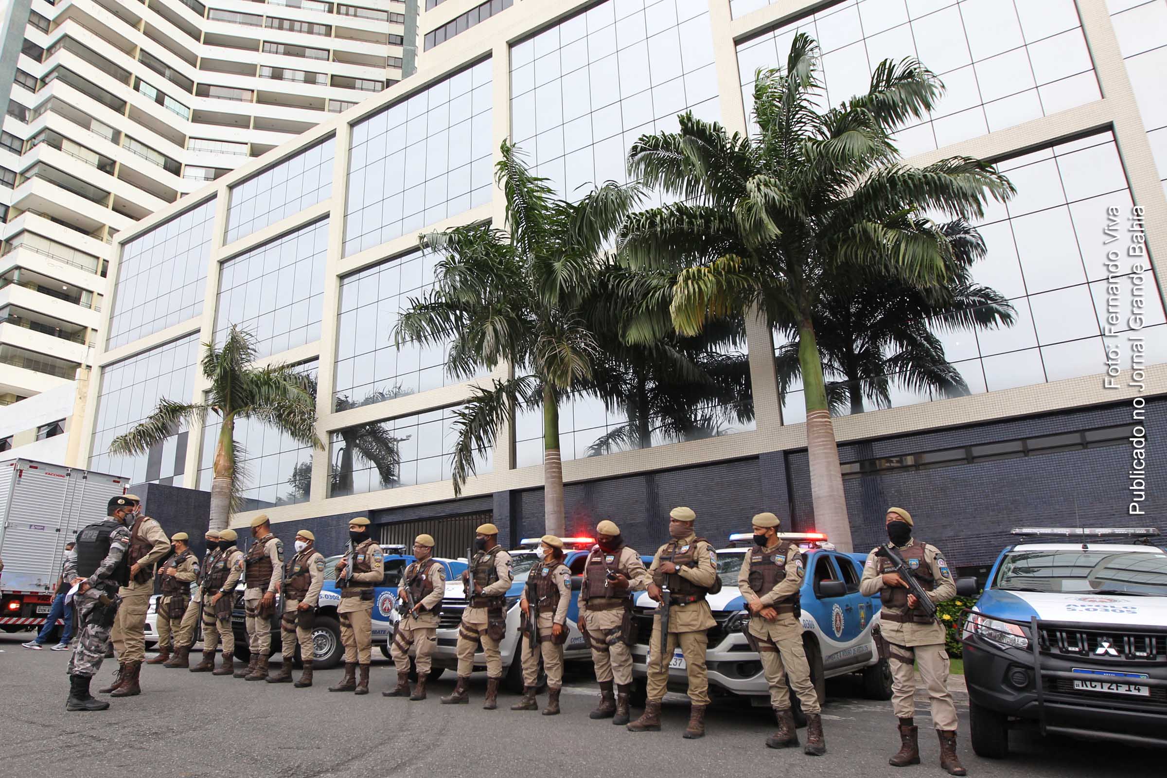 Investimentos contínuos em segurança pública não impediram escalada da violência em Salvador.