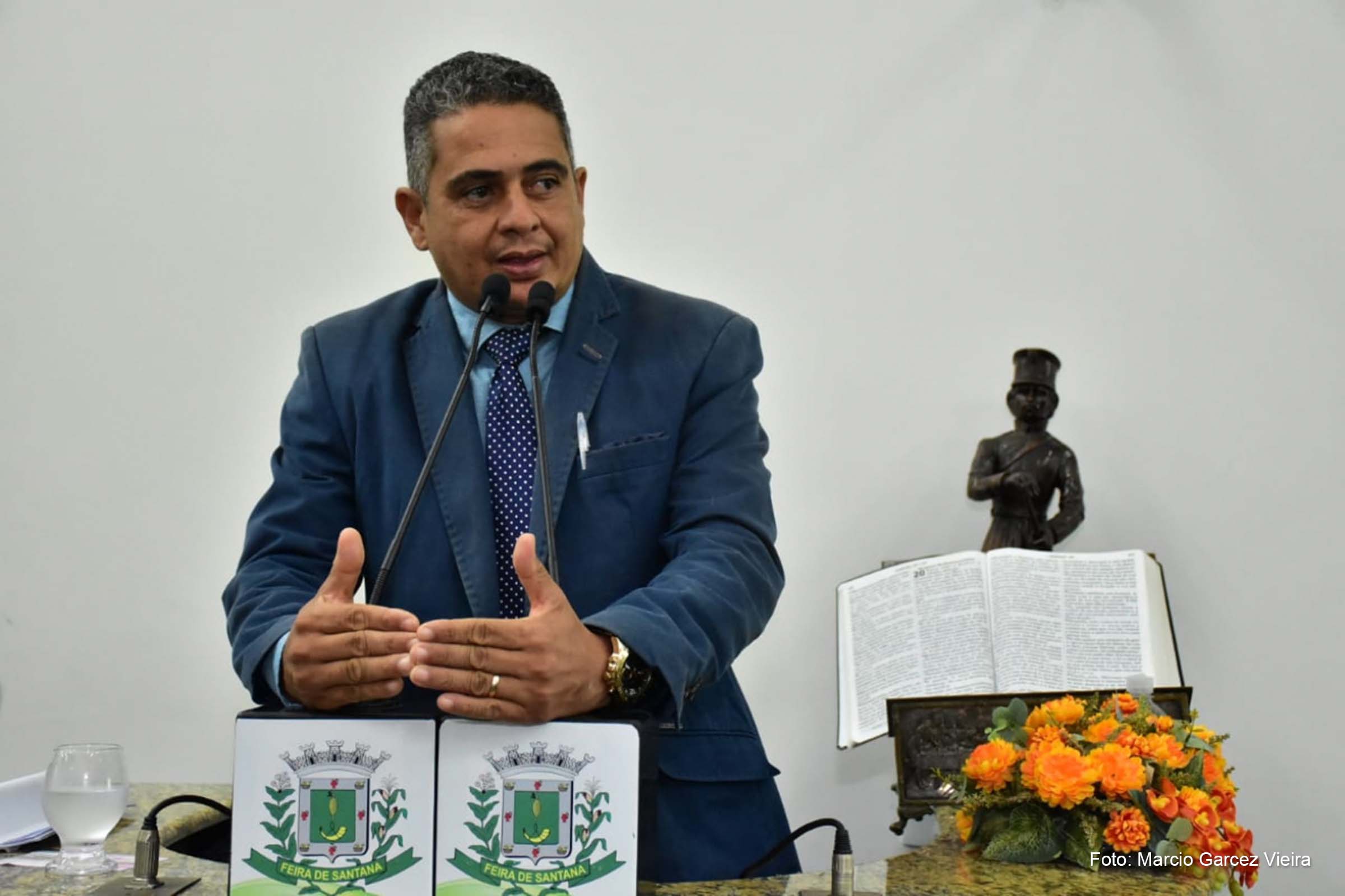 Vereador Jurandy Carvalho discute investimentos do SENAR durante sessão da Câmara Municipal de Feira de Santana