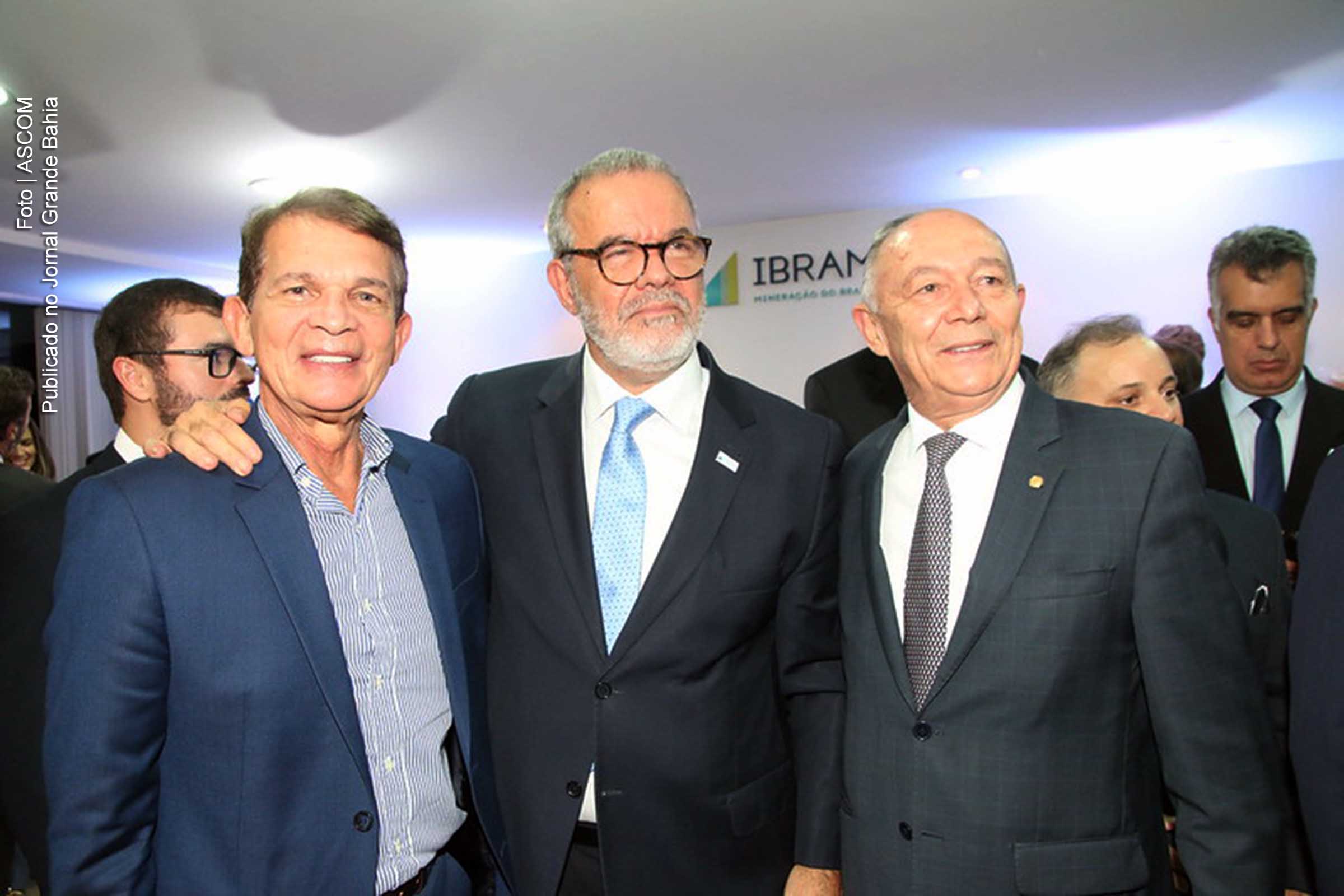 Raul Belens Jungmann Pinto, novo diretor Ibram (ao centro).