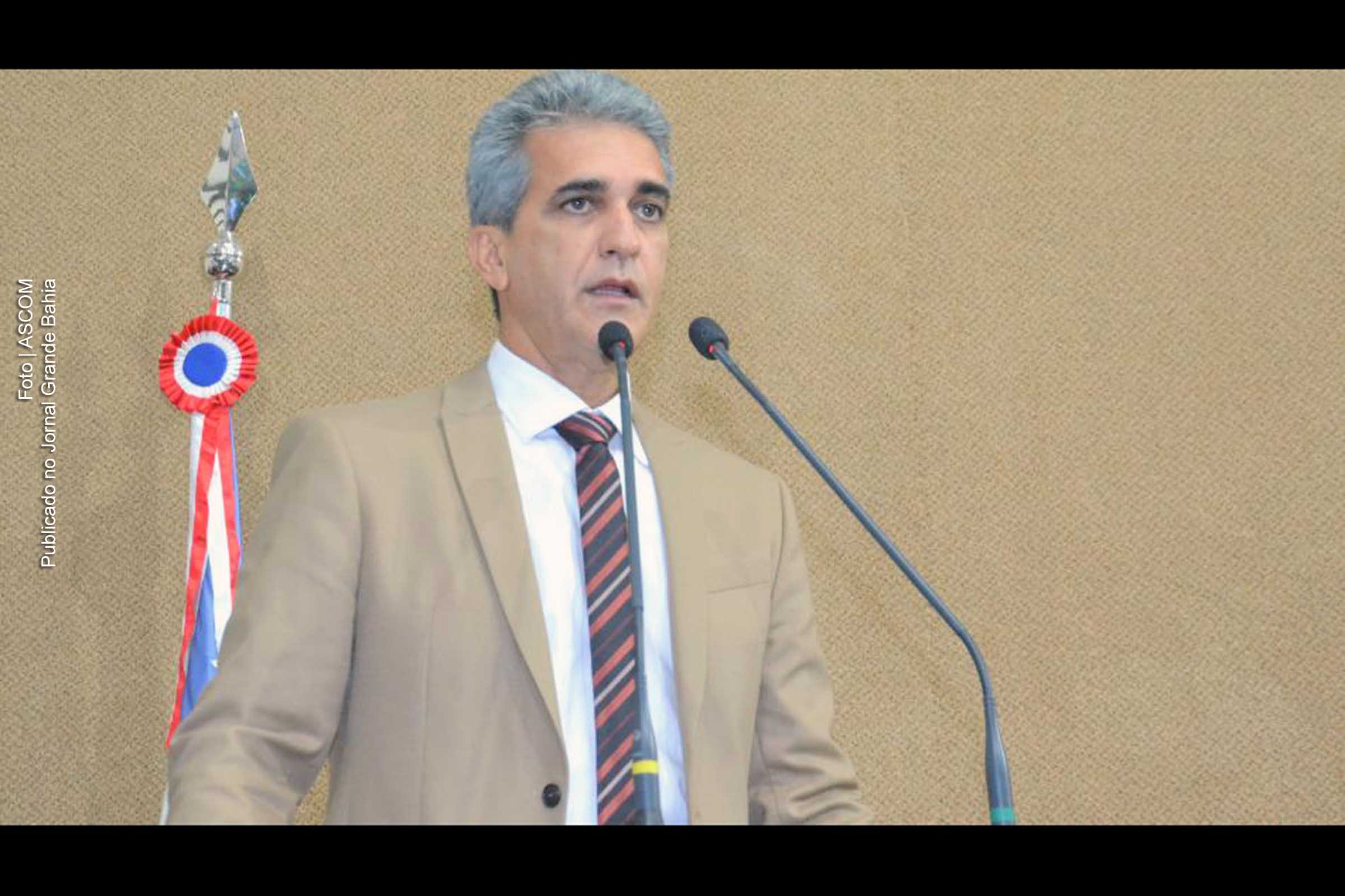 Robinson Almeida: deputado federal Cacá Leão foi o líder do PP e é da tropa de choque bolsonarista na Câmara Federal.