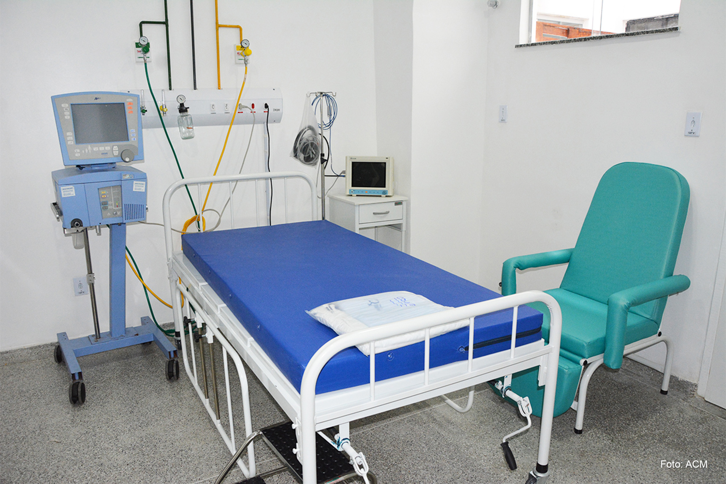 No total, nove pacientes estão na UPA Queimadinha, sete na UPA Mangabeira e outros 13 distribuídos nas policlínicas do Feira X, Parque Ipê Humildes, Tomba e George Américo.