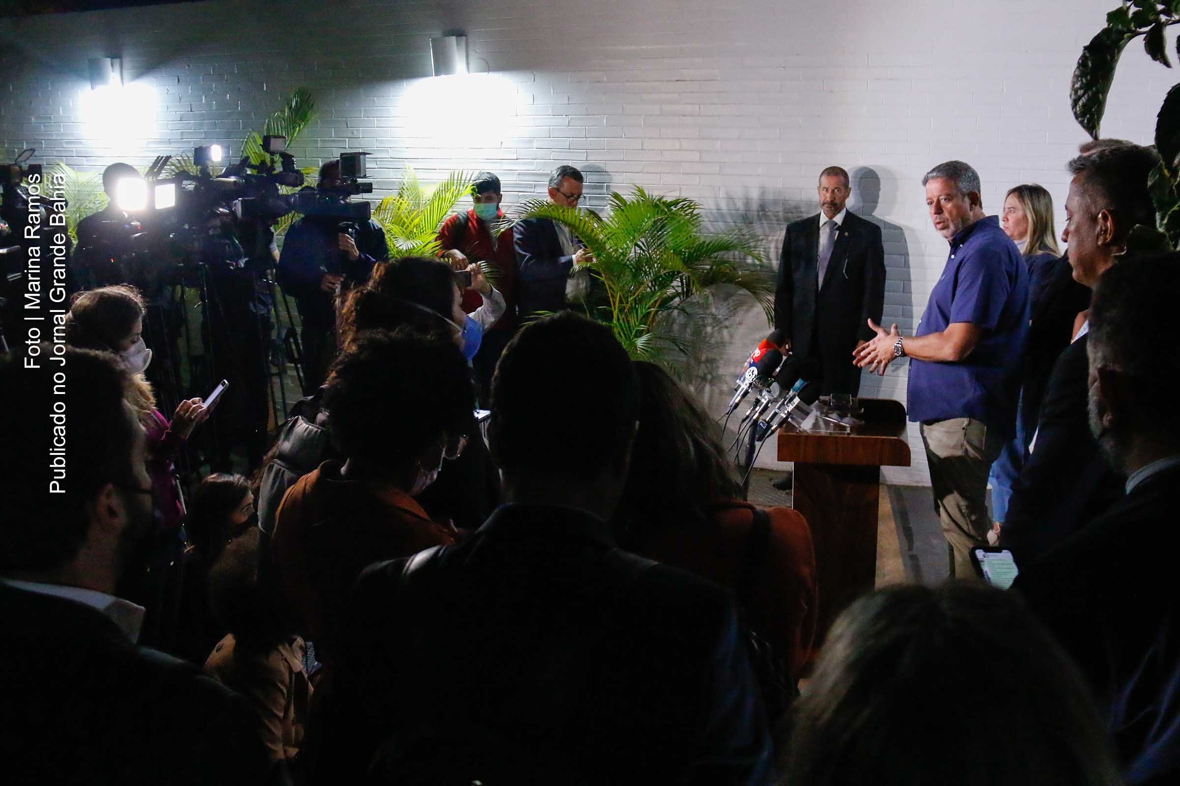 Deputado neoliberal cobra do Governo Bolsonaro edição de MP para alterar Lei das Estatais e conter preço dos combustíveis