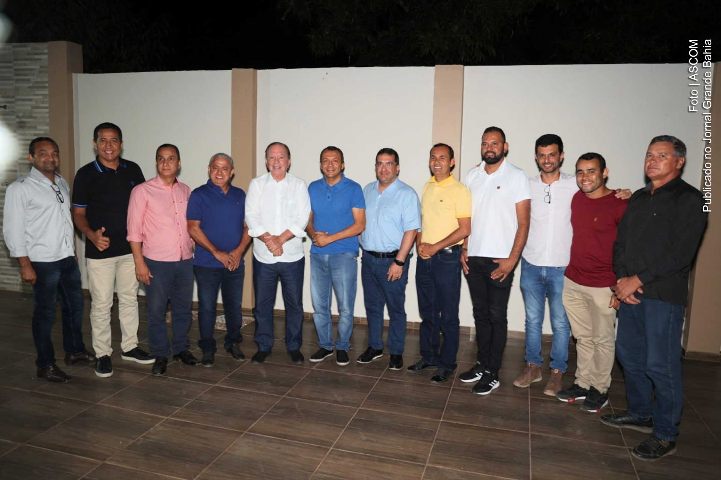 Eleições 2022: Prefeito de São Desidério e mais dez vereadores firmam apoio a João Leão e Cacá Leão