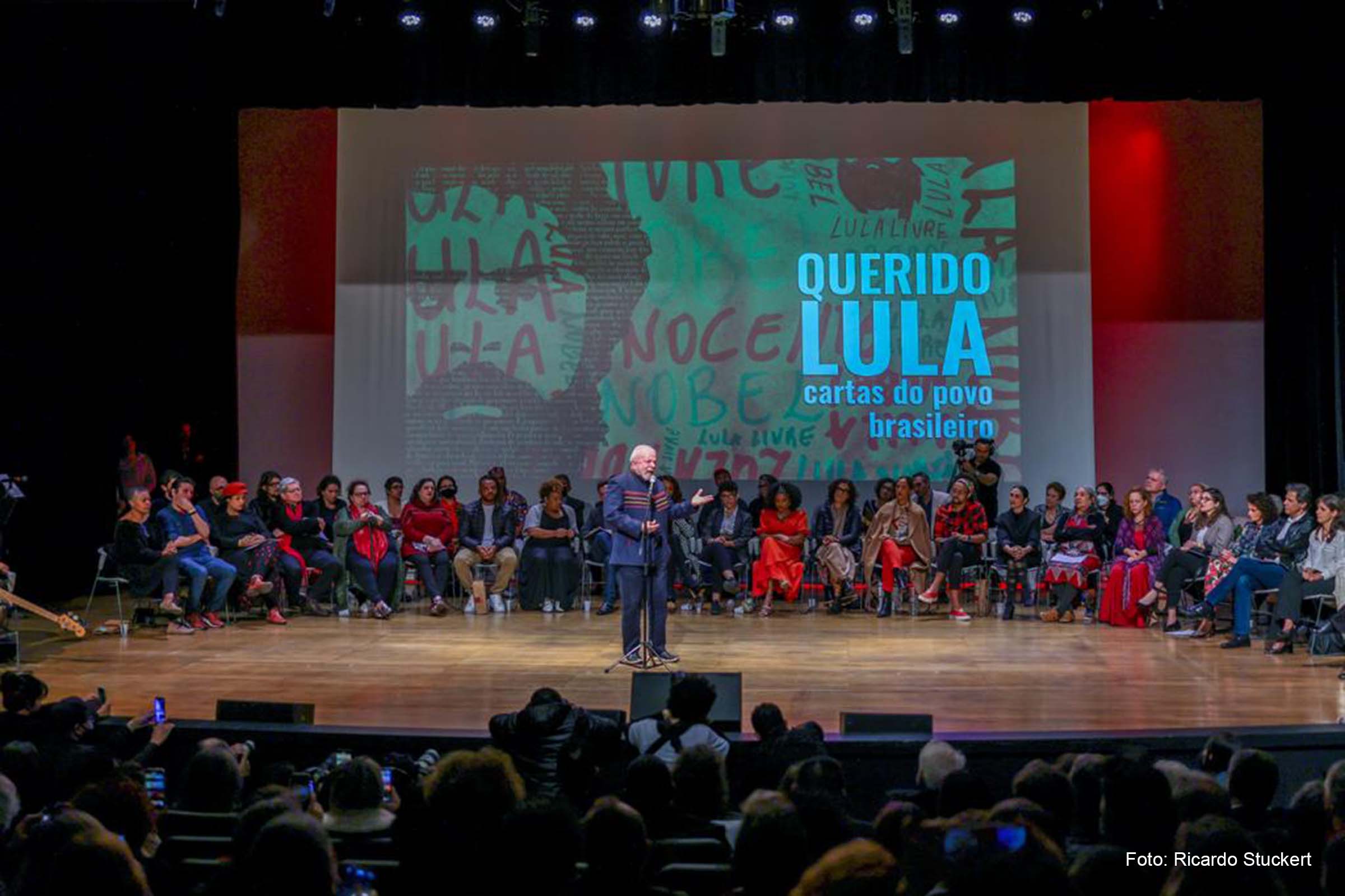“Nenhum país do mundo consegue ser independente, rico e soberano sem investir na educação”, afirmou Lula.