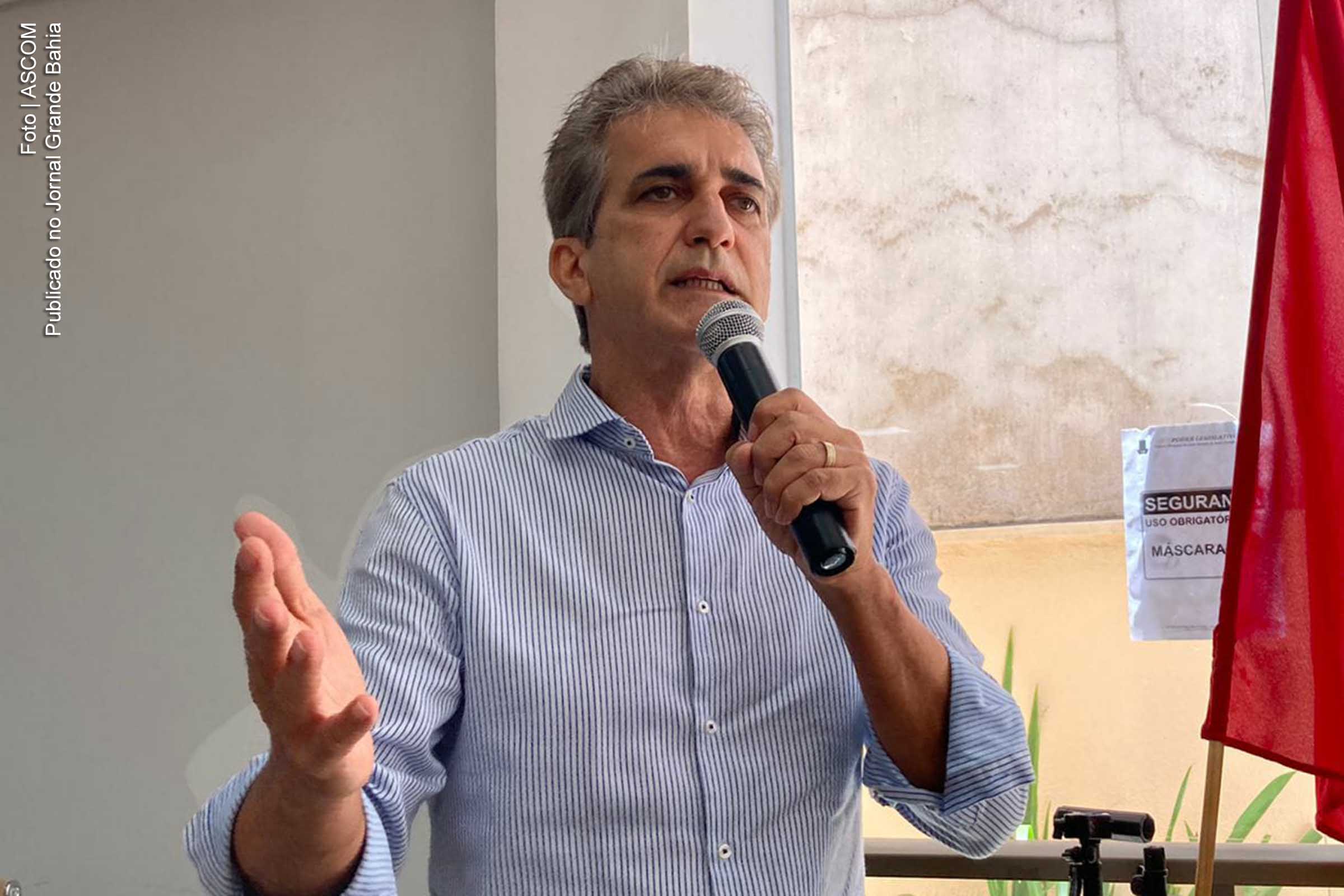 Jair Bolsonaro é o culpado por deixar gasolina e tudo caro no Brasil, critica deputado Robinson Almeida