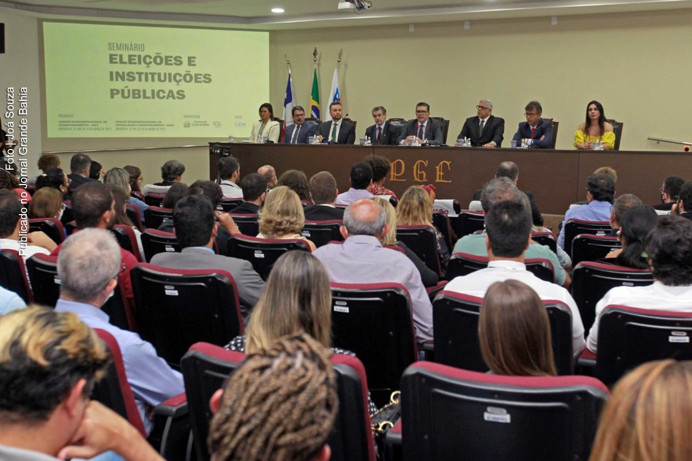 Seminário ‘Eleições e Instituições Públicas’ debateu fiscalização do processo político de 2022 e combate à desinformação.