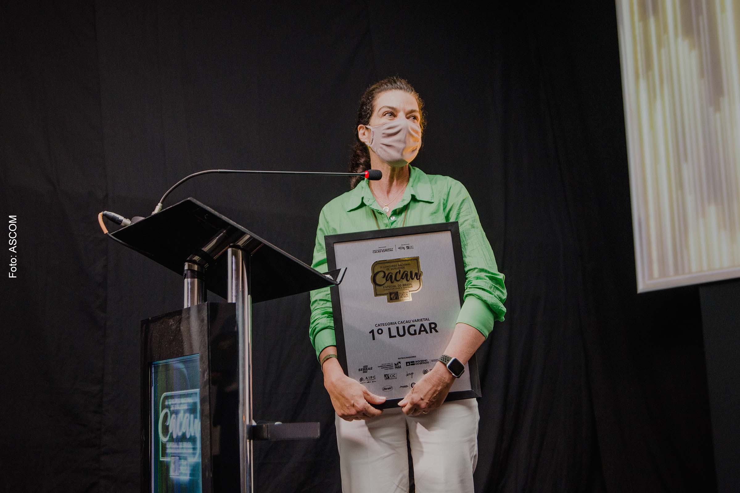 As 8 melhores amostras se classificam para concurso internacional em Paris.
