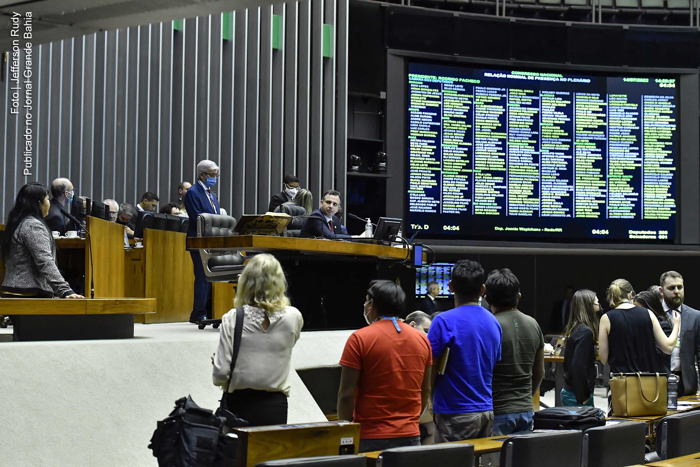 Congresso Nacional derruba partes do veto do presidente Jair Bolsonaro que impedia compensação do ICMS a estados