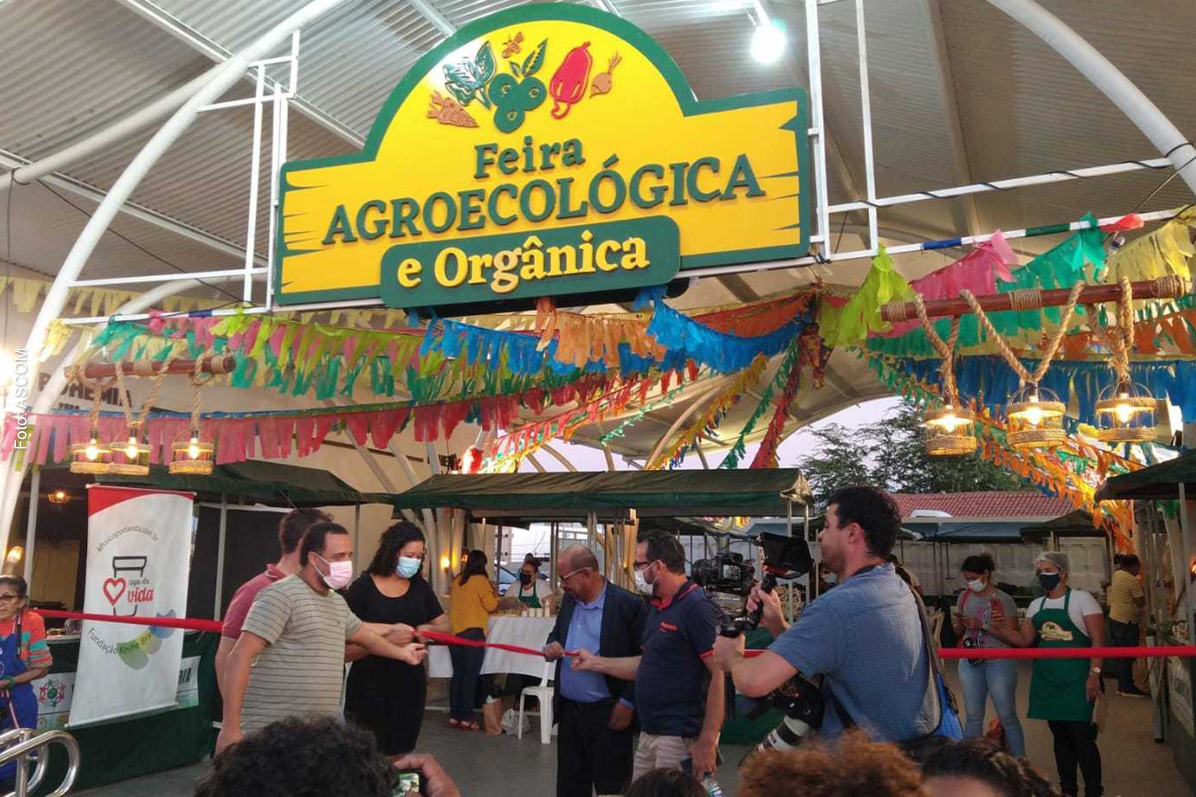 Inauguração da Feira Agroecológica e Orgânica contou com a presença de produtores, consumidores e de representantes da Prefeitura Municipal de Juazeiro.